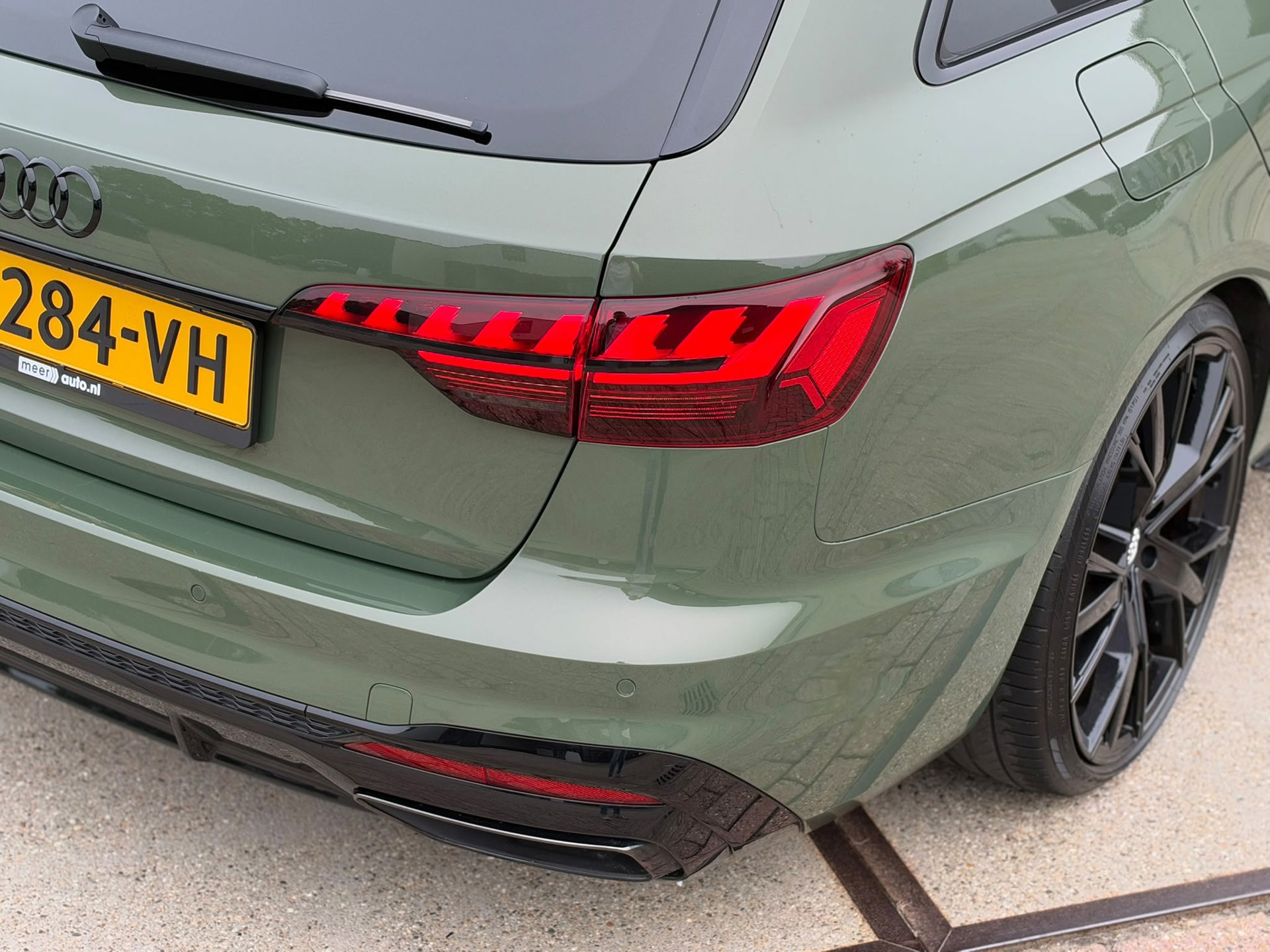 Audi A4 Avant 40 TFSI S-LINE COMPETITION (2023), foto 19