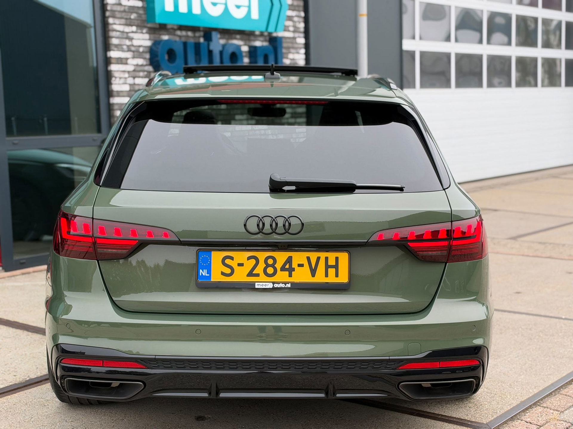 Audi A4 Avant 40 TFSI S-LINE COMPETITION (2023), foto 24