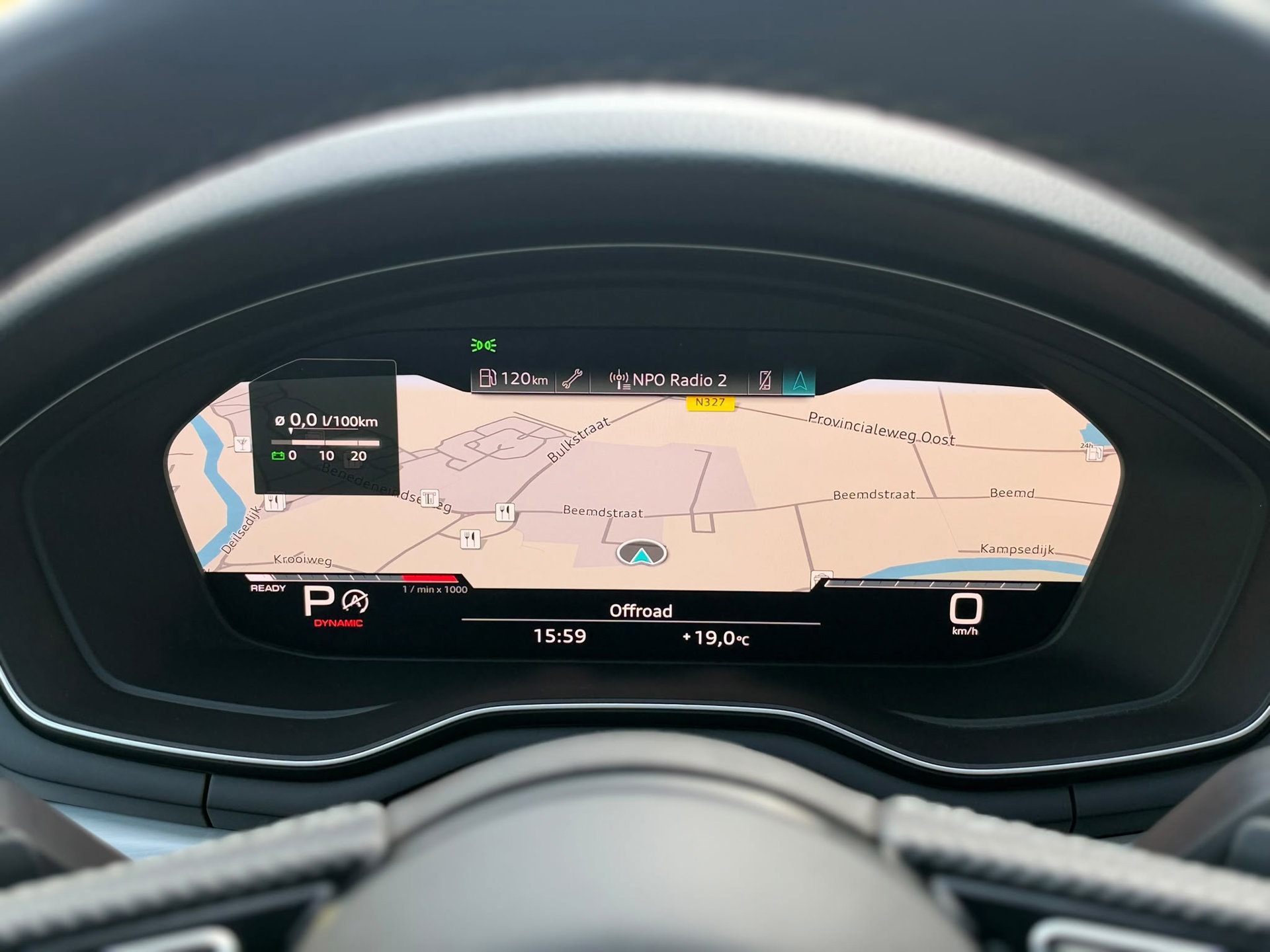 Audi A4 Avant 40 TFSI S-LINE COMPETITION (2023), foto 27