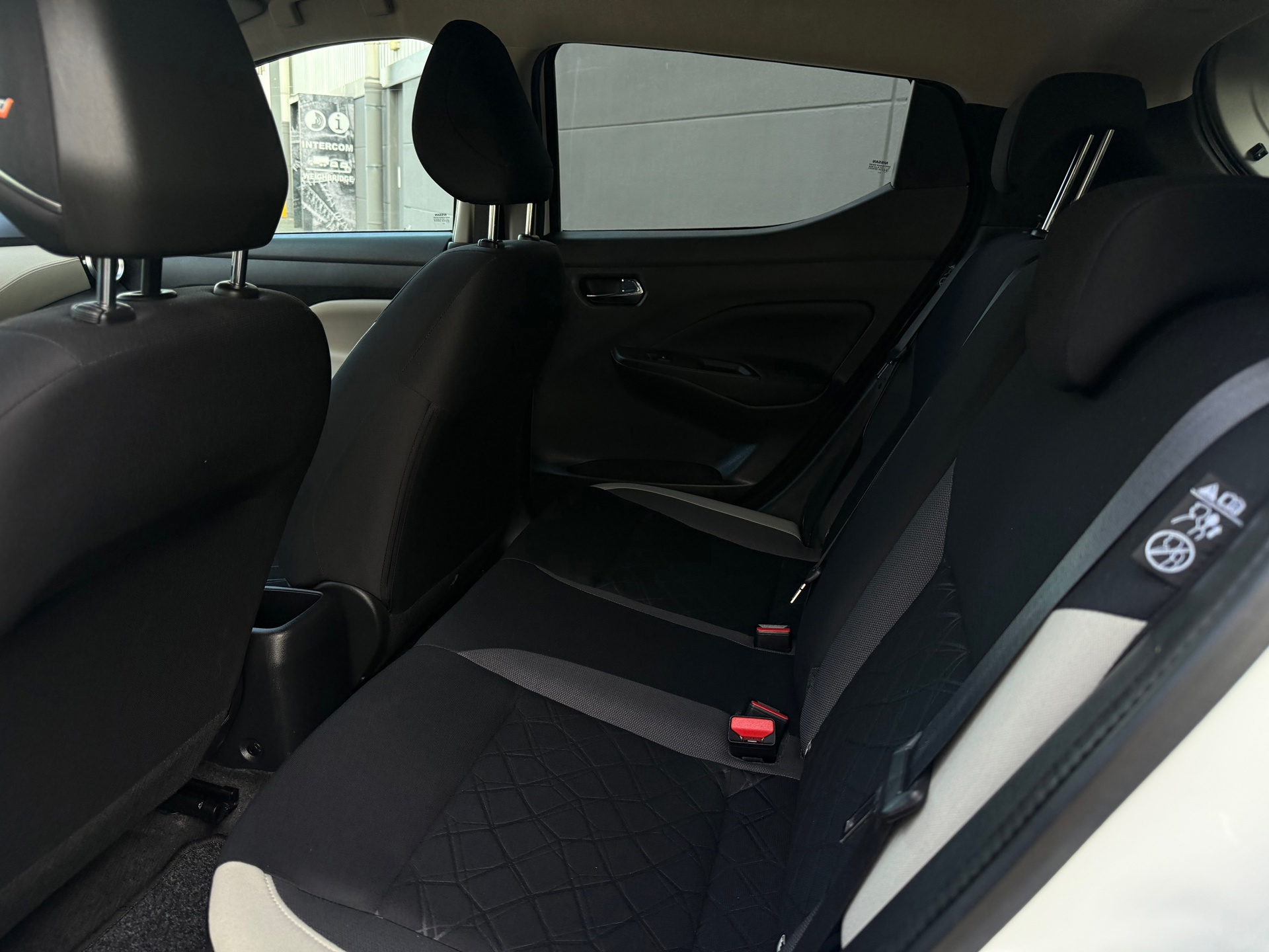 Nissan Micra 1.0 IG-T N-Design (2021), foto 9