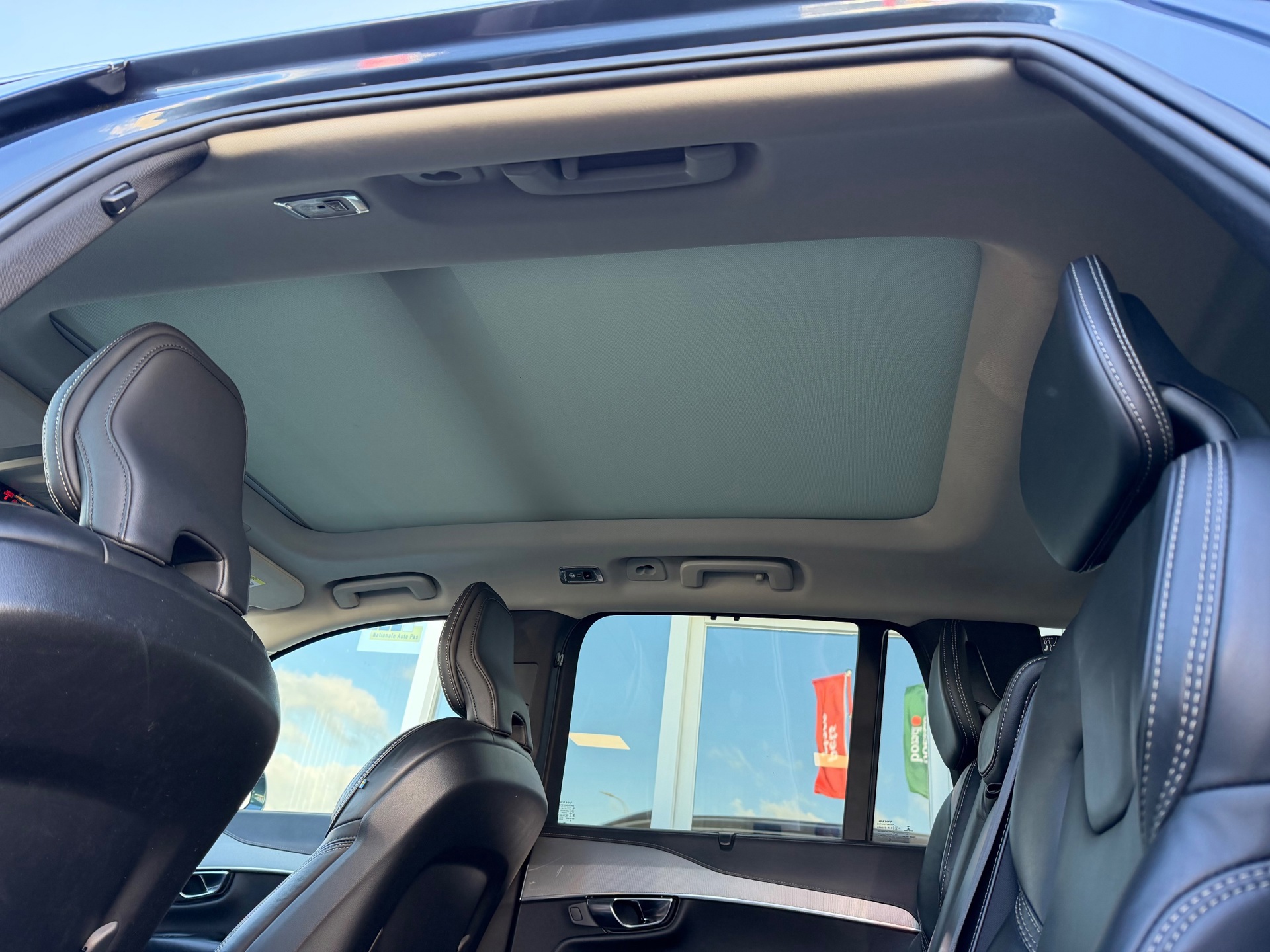 Volvo XC90 2.0 T8 Twin Engine AWD Inscription (2019), foto 16