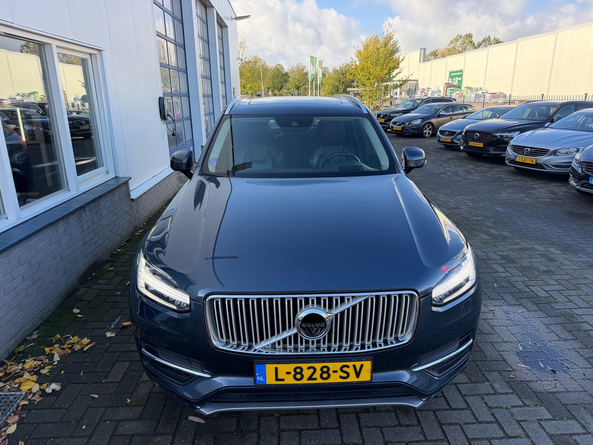Volvo XC90 2.0 T8 Twin Engine AWD Inscription (2019), foto 3
