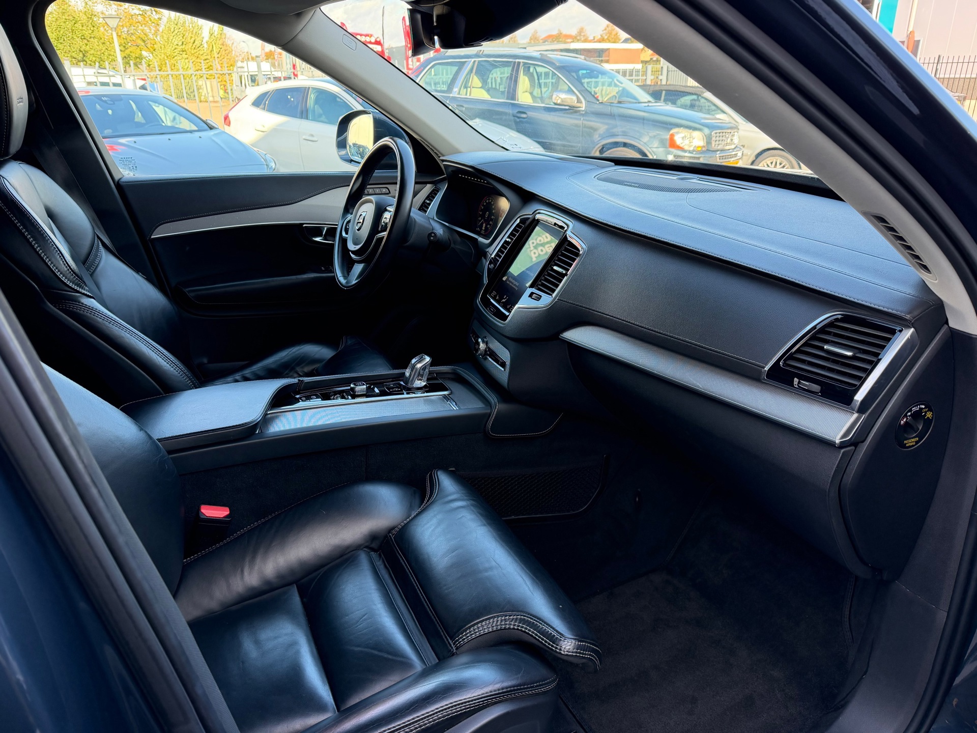 Volvo XC90 2.0 T8 Twin Engine AWD Inscription (2019), foto 22