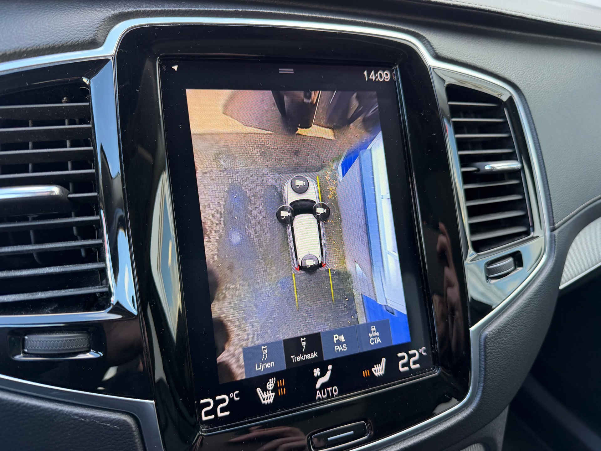 Volvo XC90 2.0 T8 Twin Engine AWD Inscription (2019), foto 30