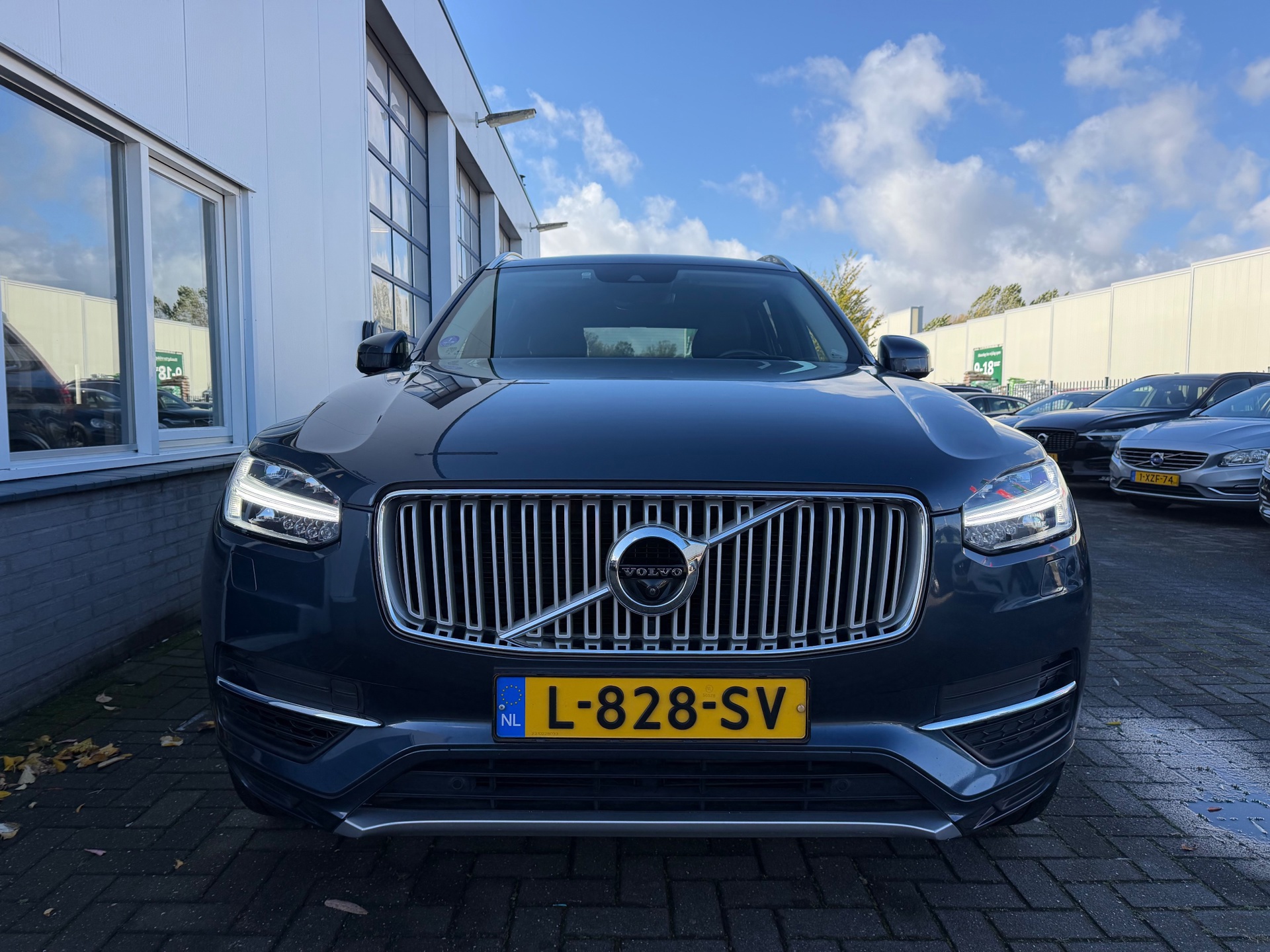 Volvo XC90 2.0 T8 Twin Engine AWD Inscription (2019), foto 4