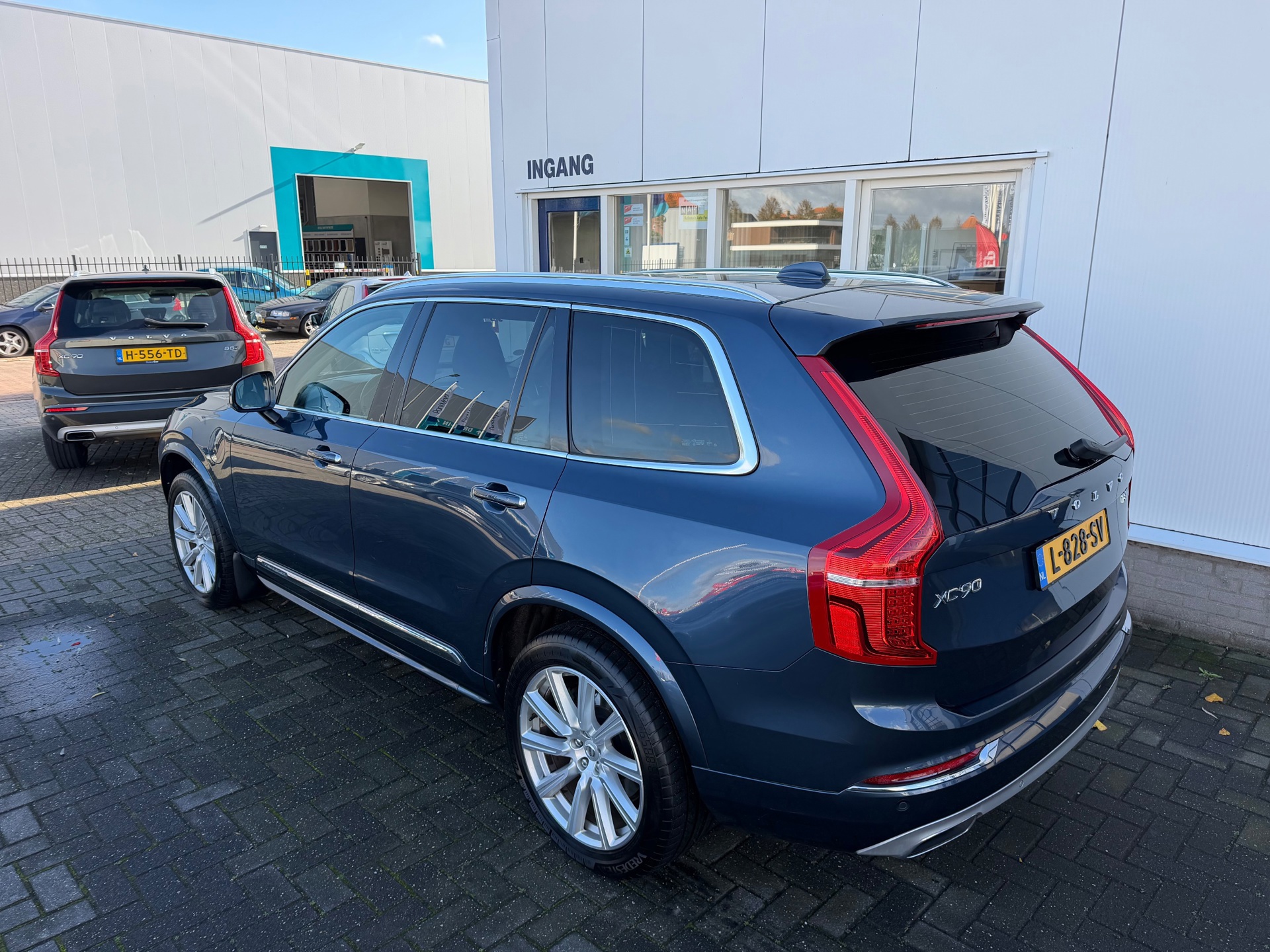 Volvo XC90 2.0 T8 Twin Engine AWD Inscription (2019), foto 8