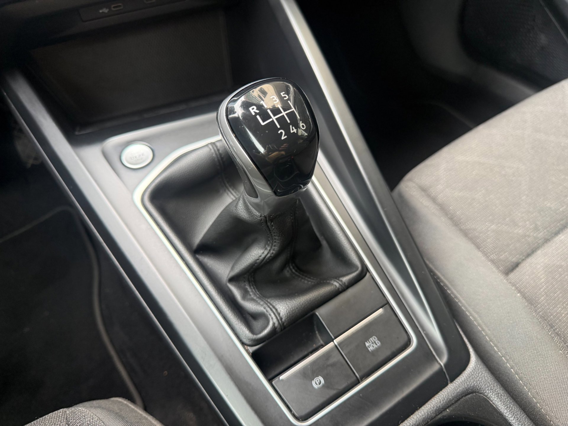 Volkswagen Golf 2.0 TDI 2022 6-Bak (2022), foto 14