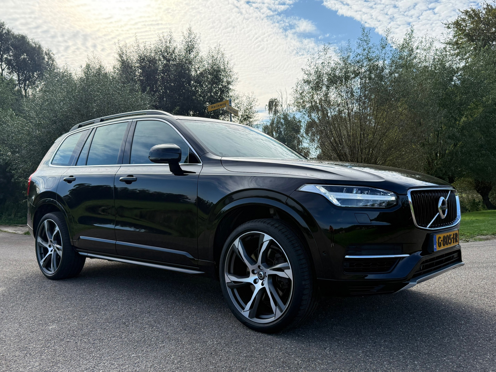 Volvo XC90 2.0 T8 Twin Engine AWD Momentum (2019), foto 22