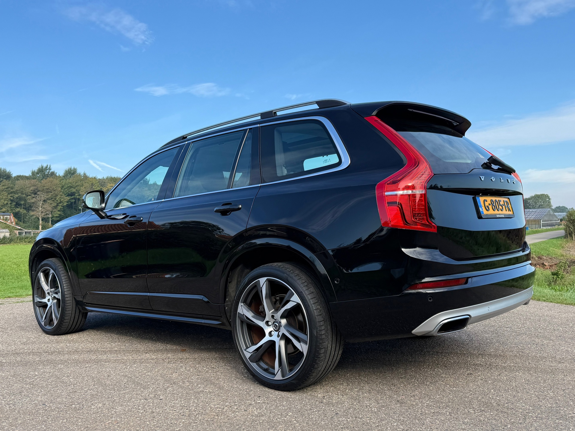 Volvo XC90 2.0 T8 Twin Engine AWD Momentum (2019), foto 5