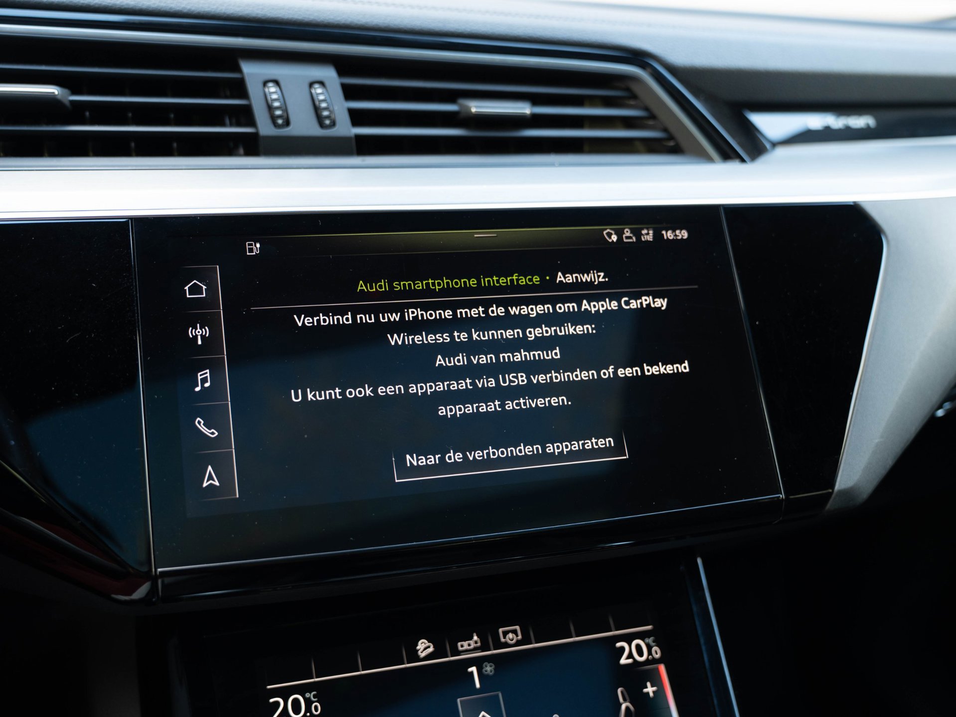 Audi E-tron 50 quattro Launch edition Black 71 kWh (2019), foto 34