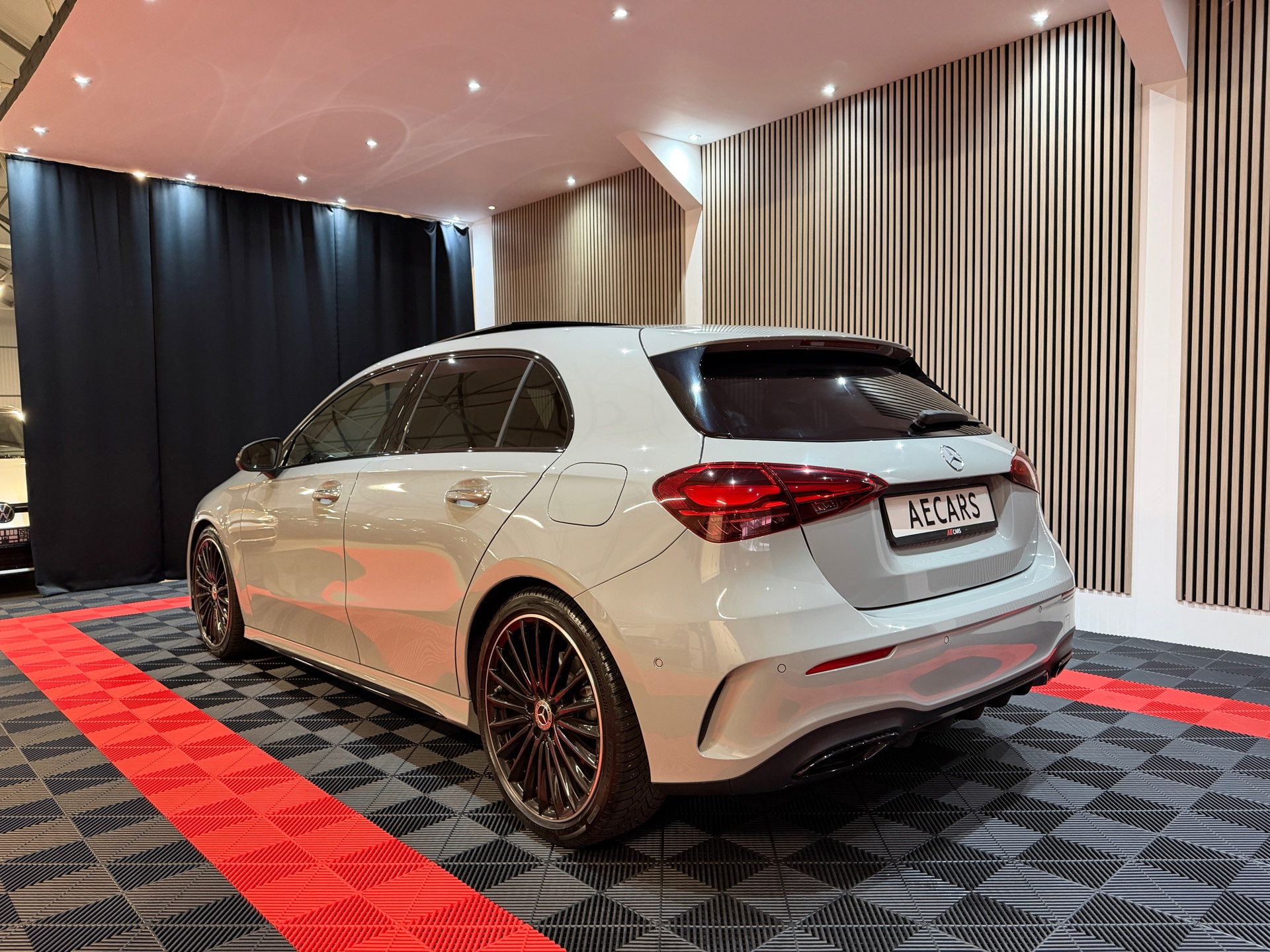 Mercedes-Benz A-klasse A200 Star Edition AMG Line LIMITED 2025 Alphine (2025), foto 13