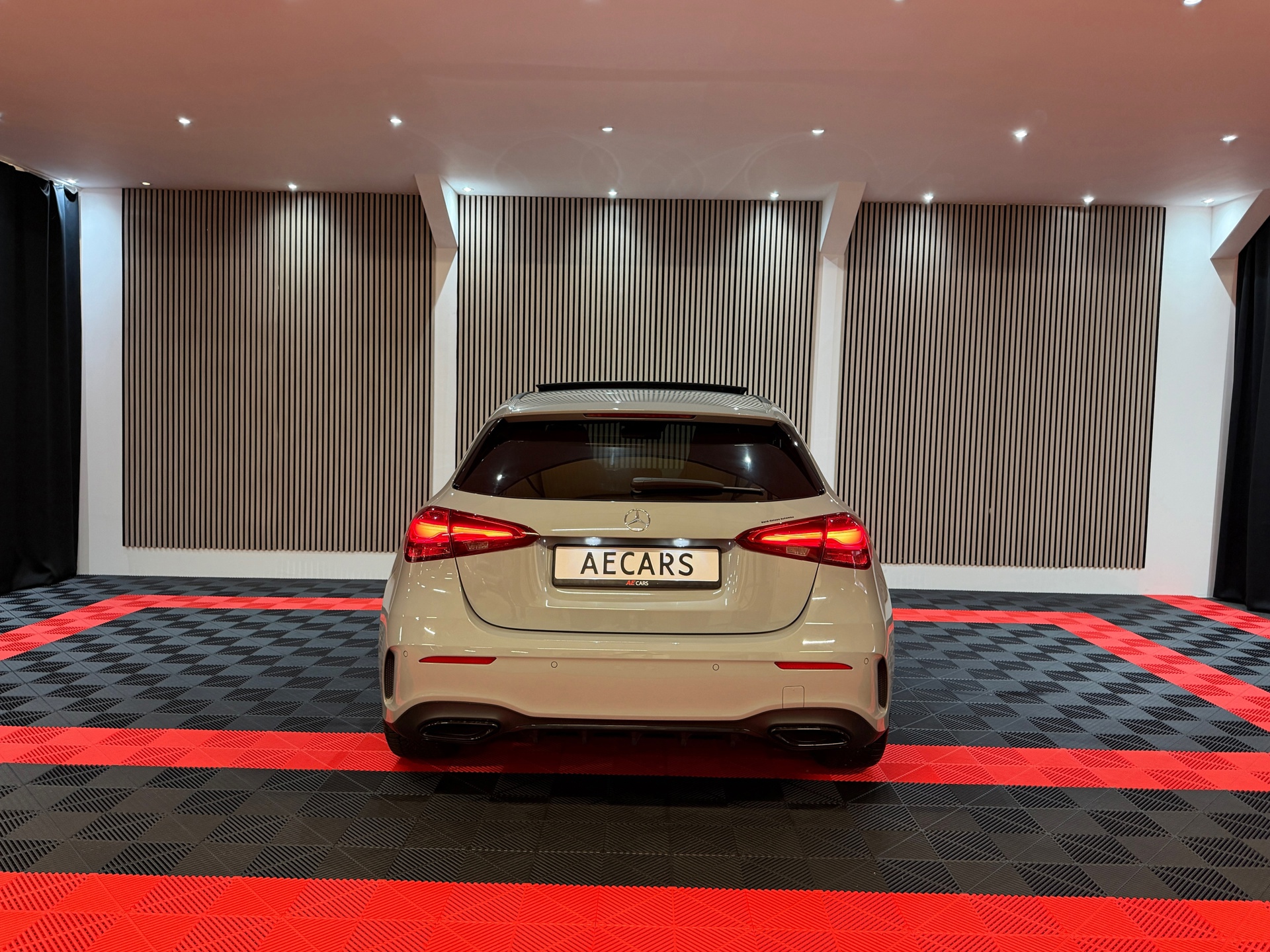 Mercedes-Benz A-klasse A200 Star Edition AMG Line LIMITED 2025 Alphine (2025), foto 18