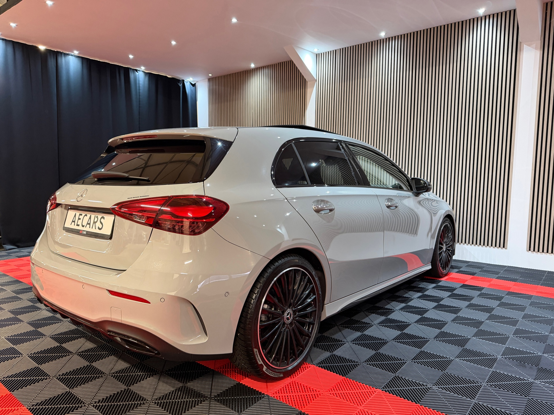 Mercedes-Benz A-klasse A200 Star Edition AMG Line LIMITED 2025 Alphine (2025), foto 19
