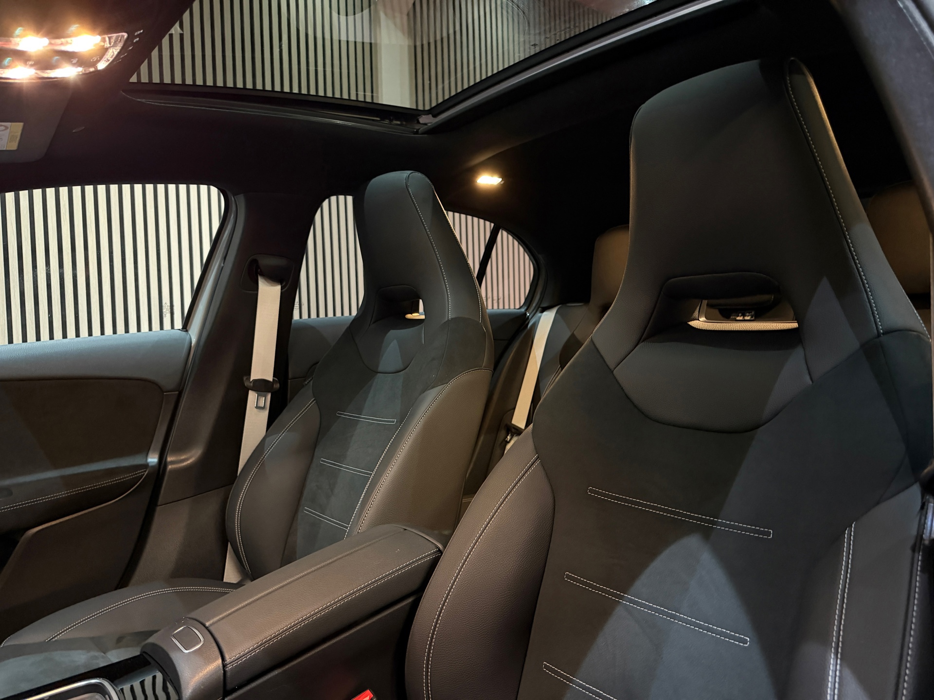 Mercedes-Benz A-klasse A200 Star Edition AMG Line LIMITED 2025 Alphine (2025), foto 22