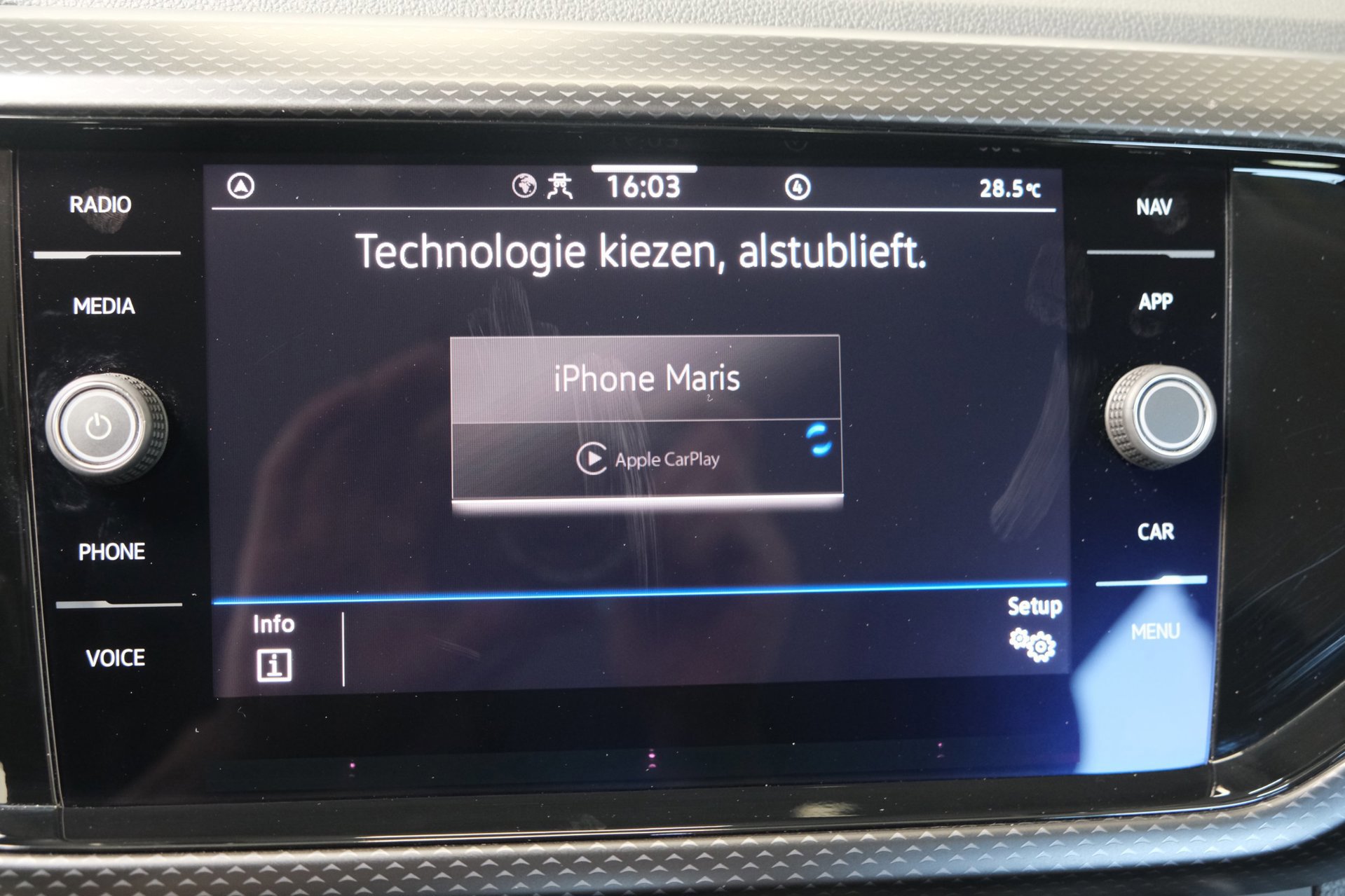 Volkswagen T-Cross 1.0 TSI Life (2022), foto 17