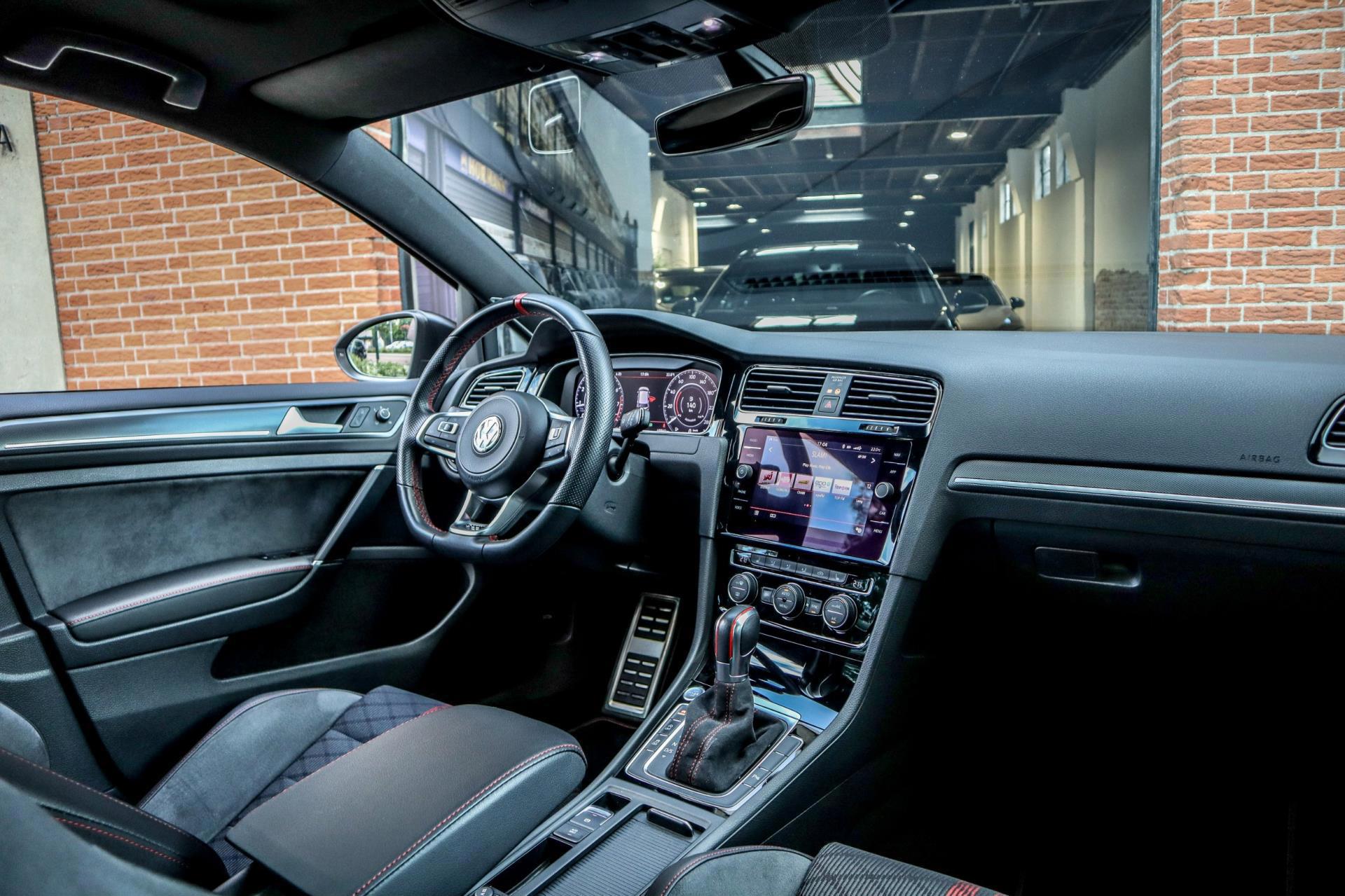 Volkswagen Golf 2.0 TSI GTI TCR 290PK (2019), foto 11