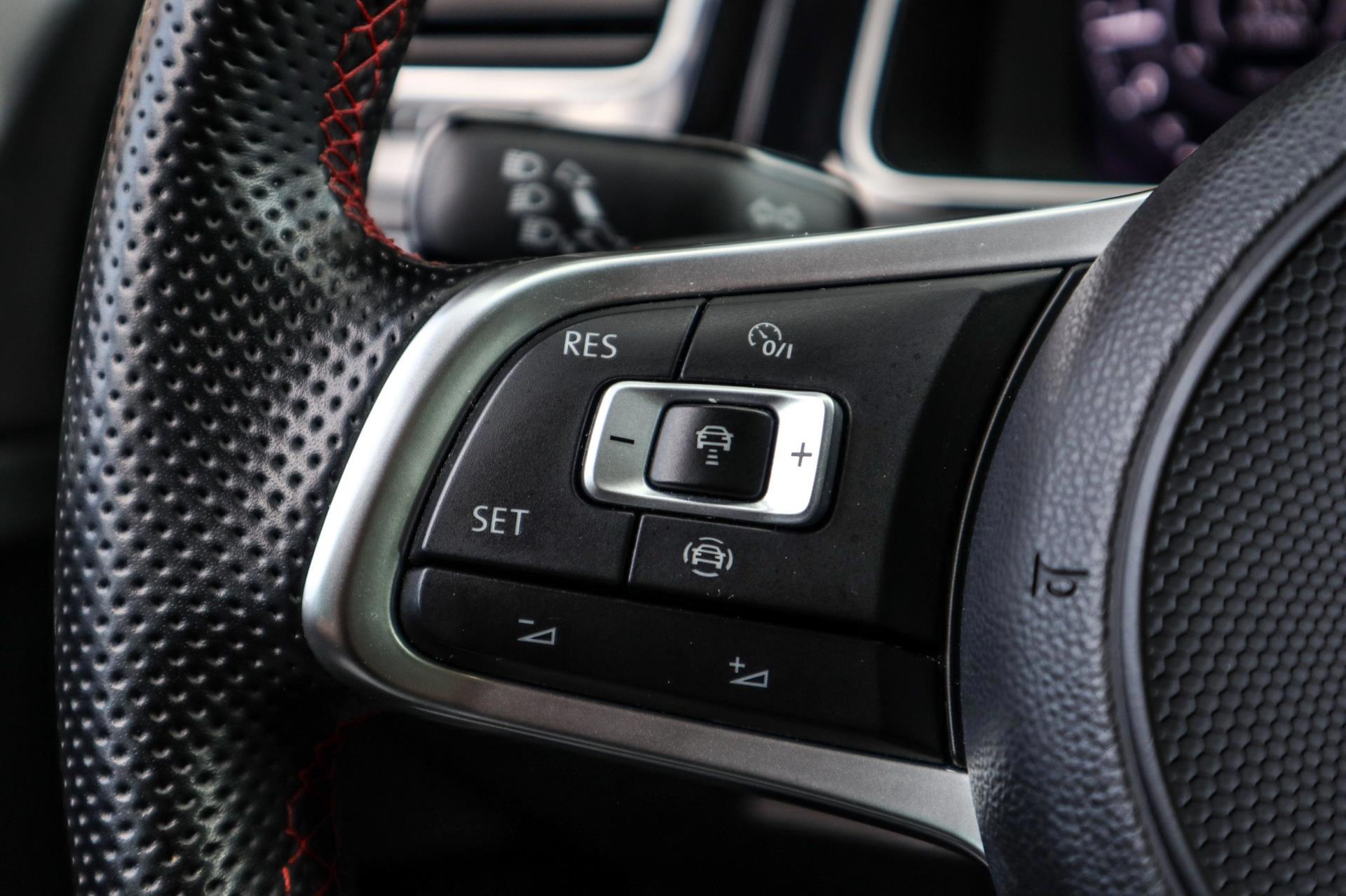 Volkswagen Golf 2.0 TSI GTI TCR 290PK (2019), foto 26