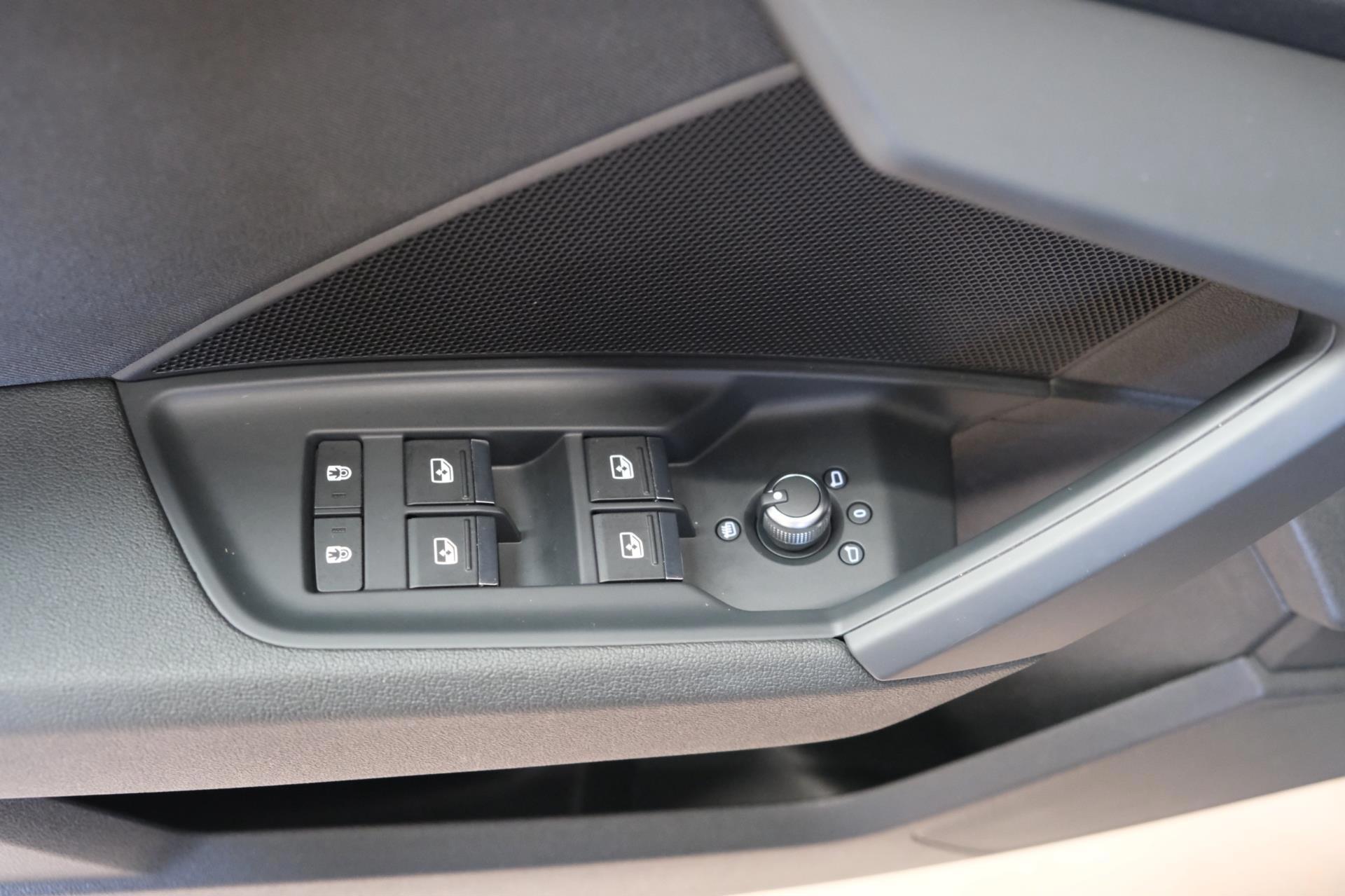 Audi A3 Sportback 30 TFSI Pro Line (2020), foto 11