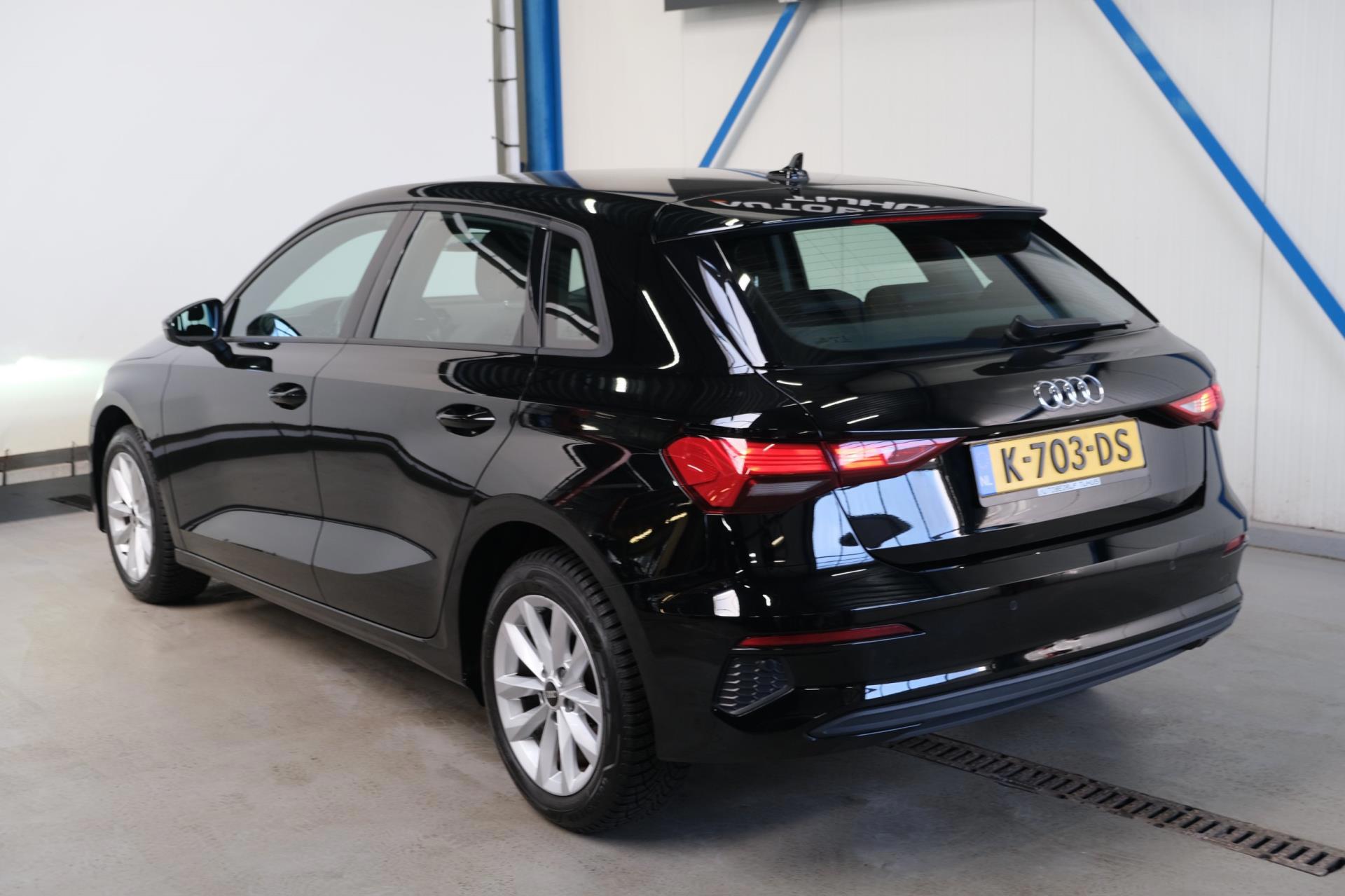 Audi A3 Sportback 30 TFSI Pro Line (2020), foto 4