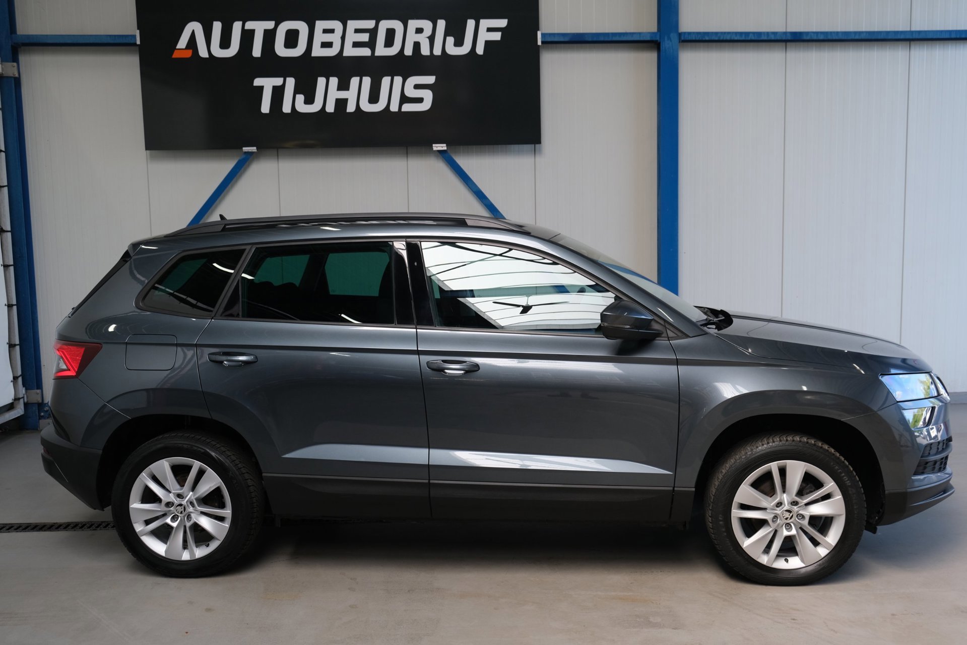 Skoda Karoq 1.0 TSI Style (2020), foto 2