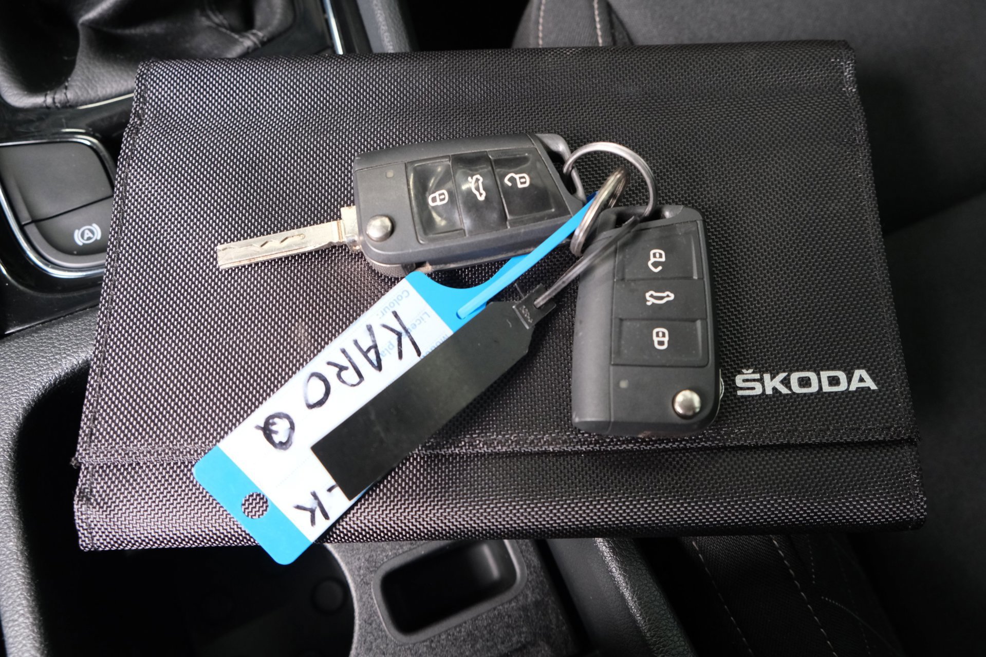 Skoda Karoq 1.0 TSI Style (2020), foto 29