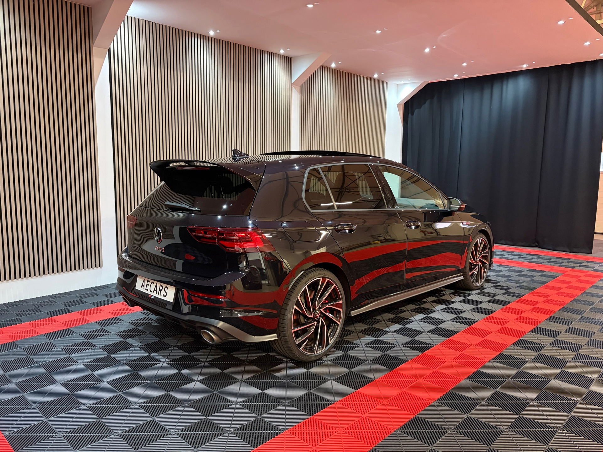 Volkswagen Golf 2.0 TSI GTI Clubsport (2023), foto 3