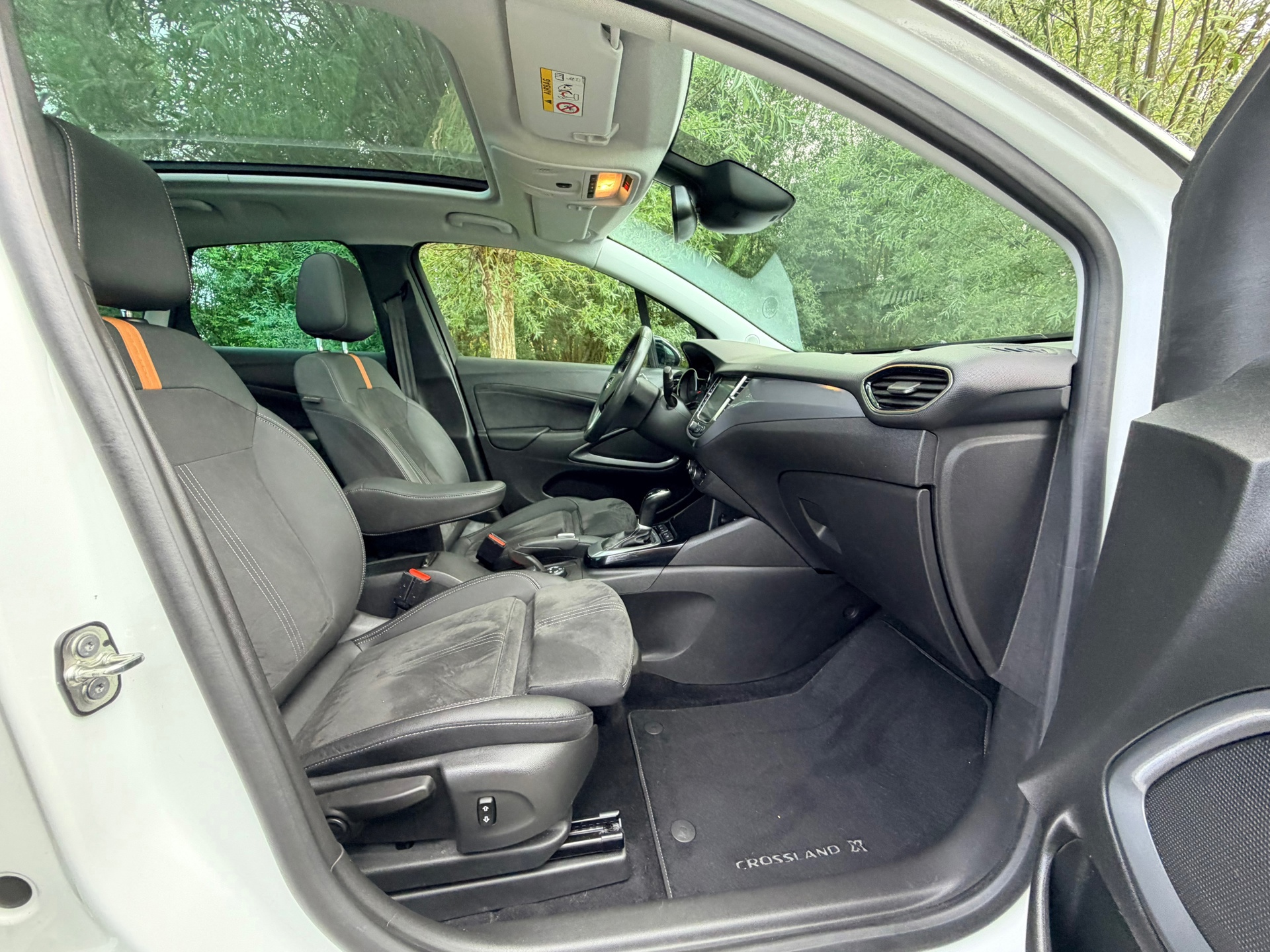 Opel Crossland 1.2 Turbo Ultimate (2021), foto 12
