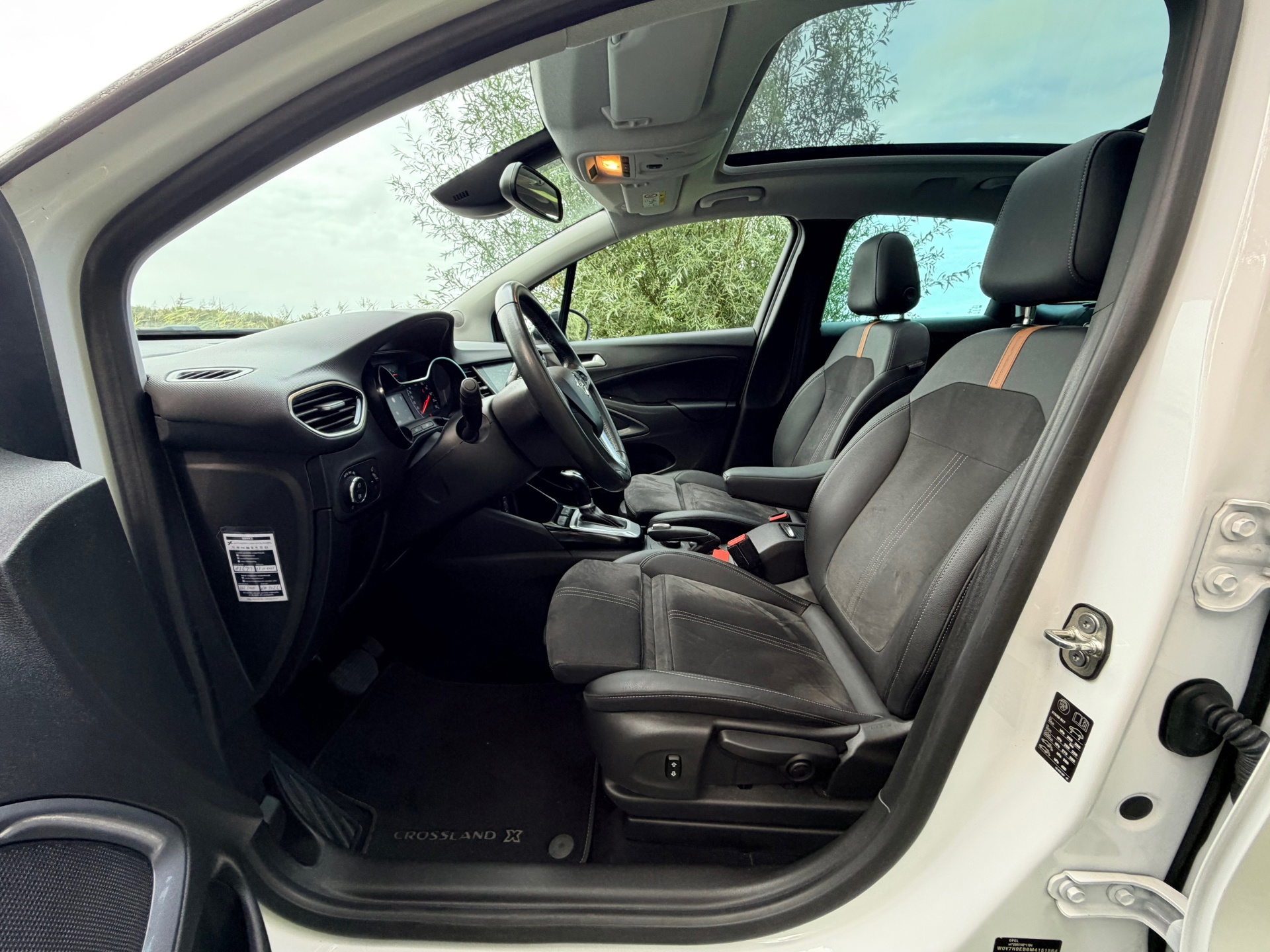 Opel Crossland 1.2 Turbo Ultimate (2021), foto 25