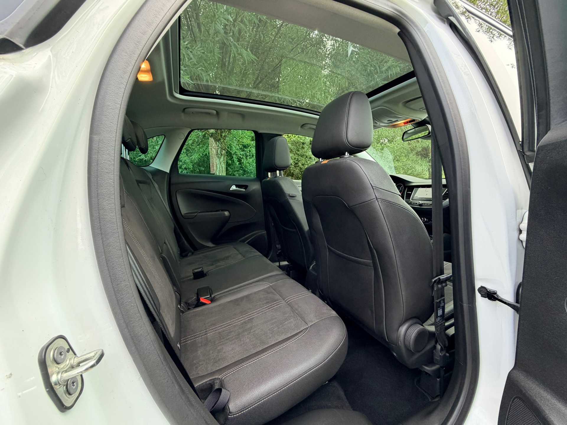 Opel Crossland 1.2 Turbo Ultimate (2021), foto 8