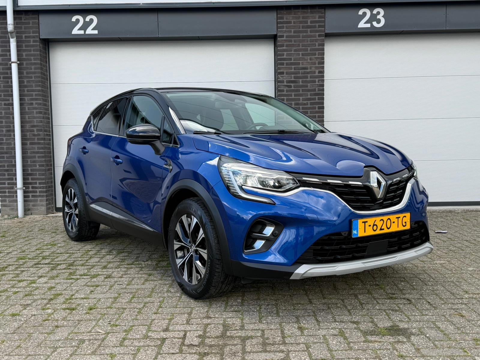 Renault Captur 1.0 TCe 90 techno (2023), foto 2