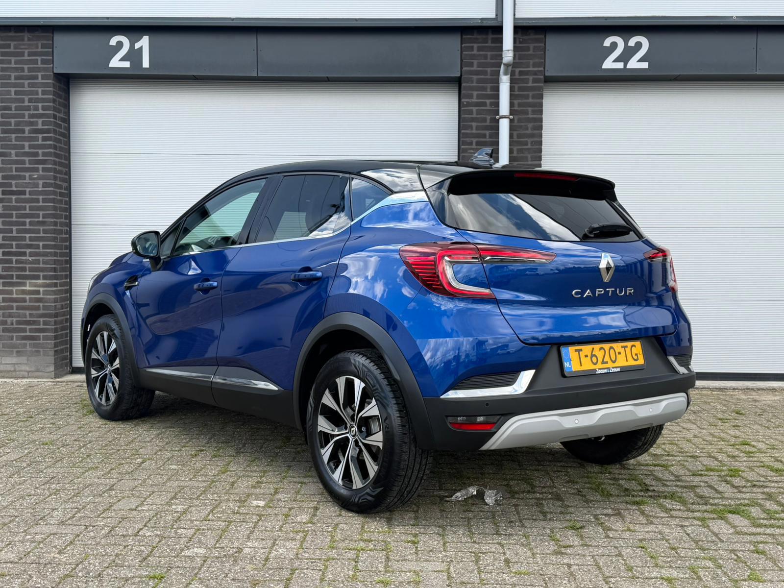 Renault Captur 1.0 TCe 90 techno (2023), foto 3