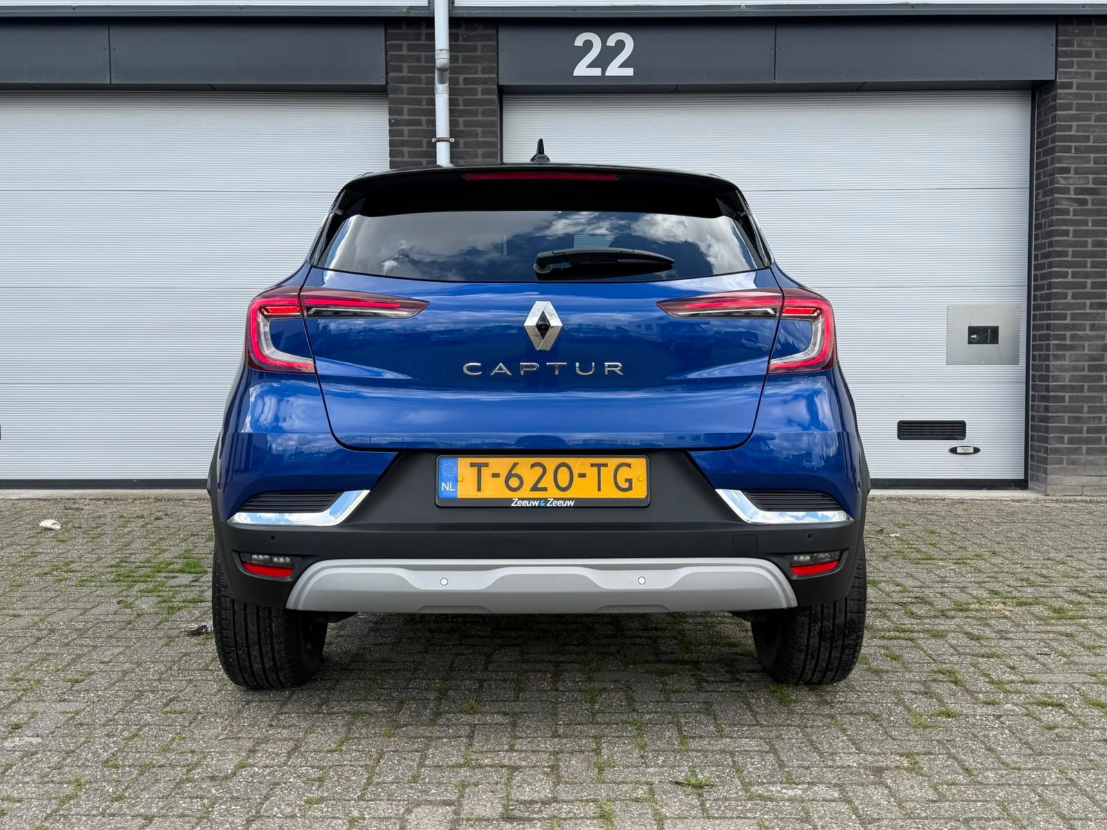 Renault Captur 1.0 TCe 90 techno (2023), foto 4