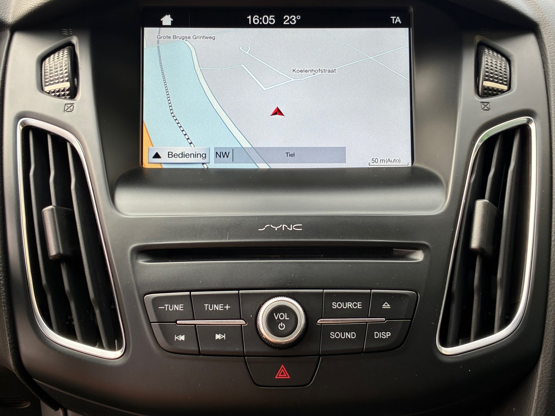 Ford Focus 1.0 ST-Line (2018), foto 17
