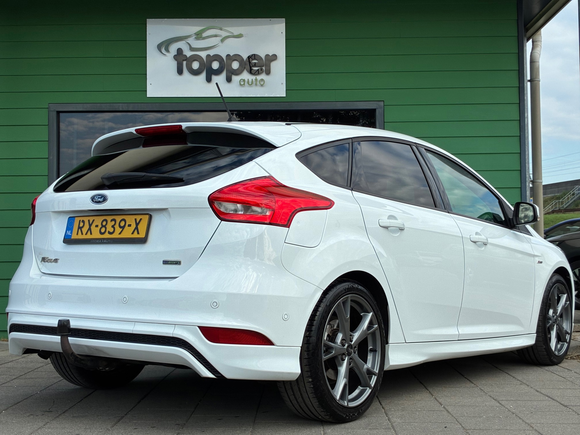 Ford Focus 1.0 ST-Line (2018), foto 3