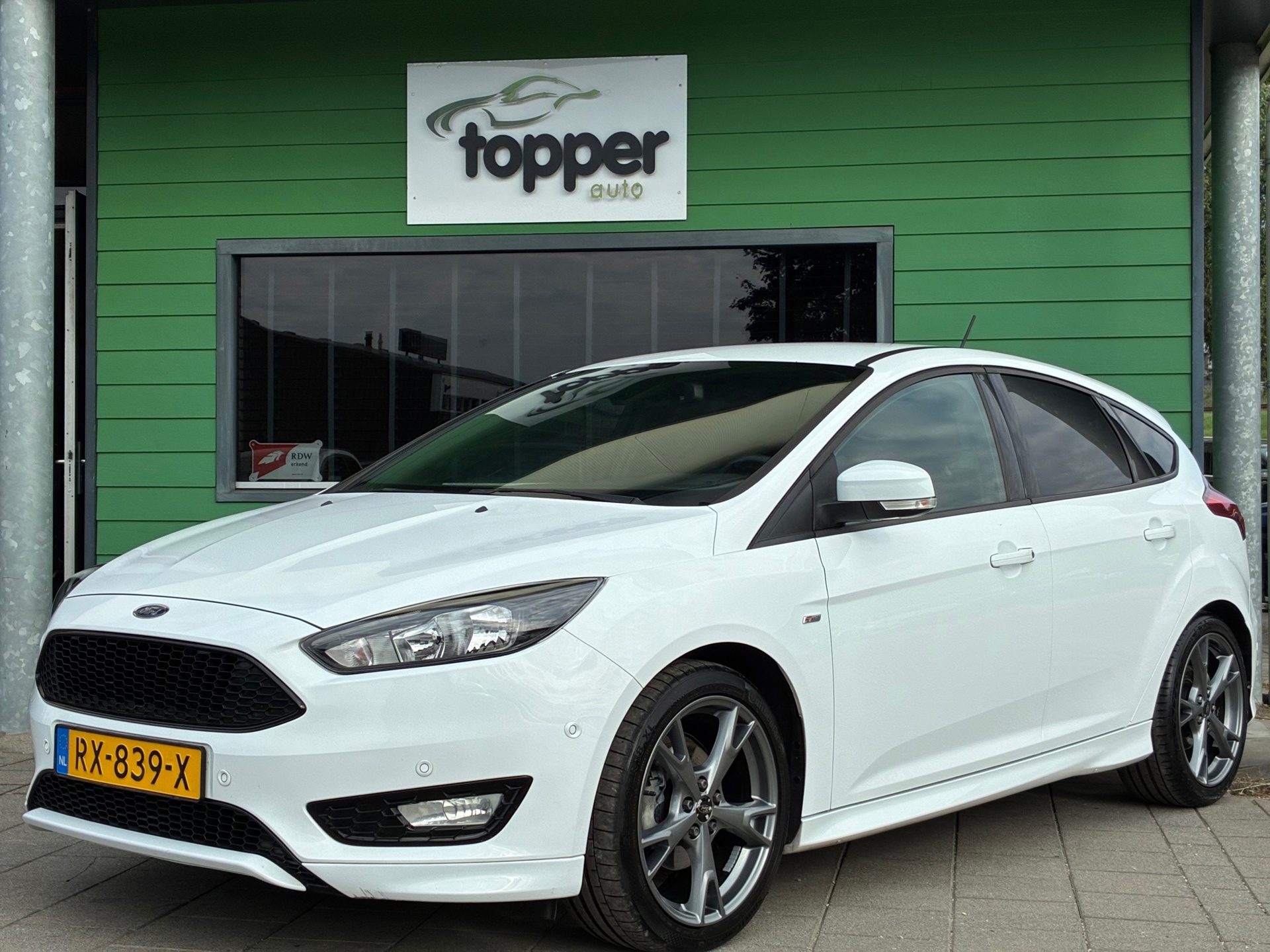 Ford Focus 1.0 ST-Line (2018), foto 5