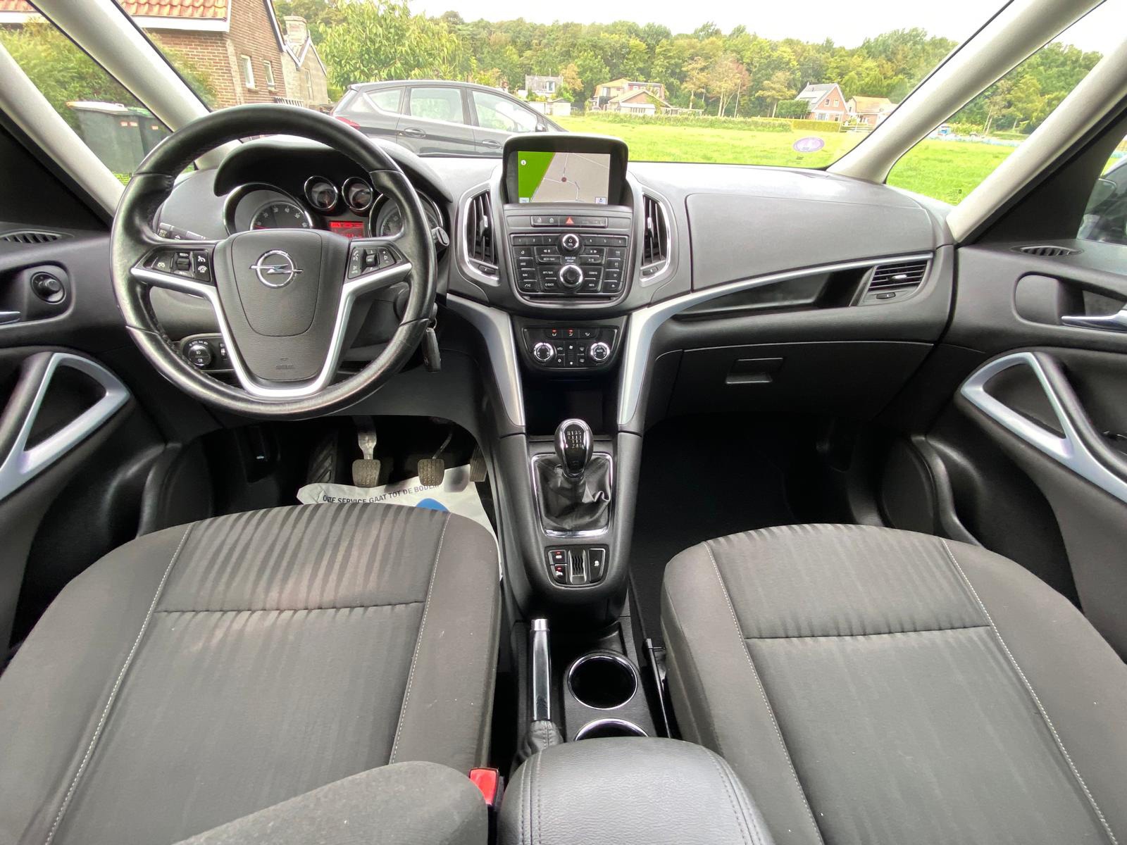 Opel Zafira Tourer 1.4 Edition mpv 7ps. Camera (2016), foto 2
