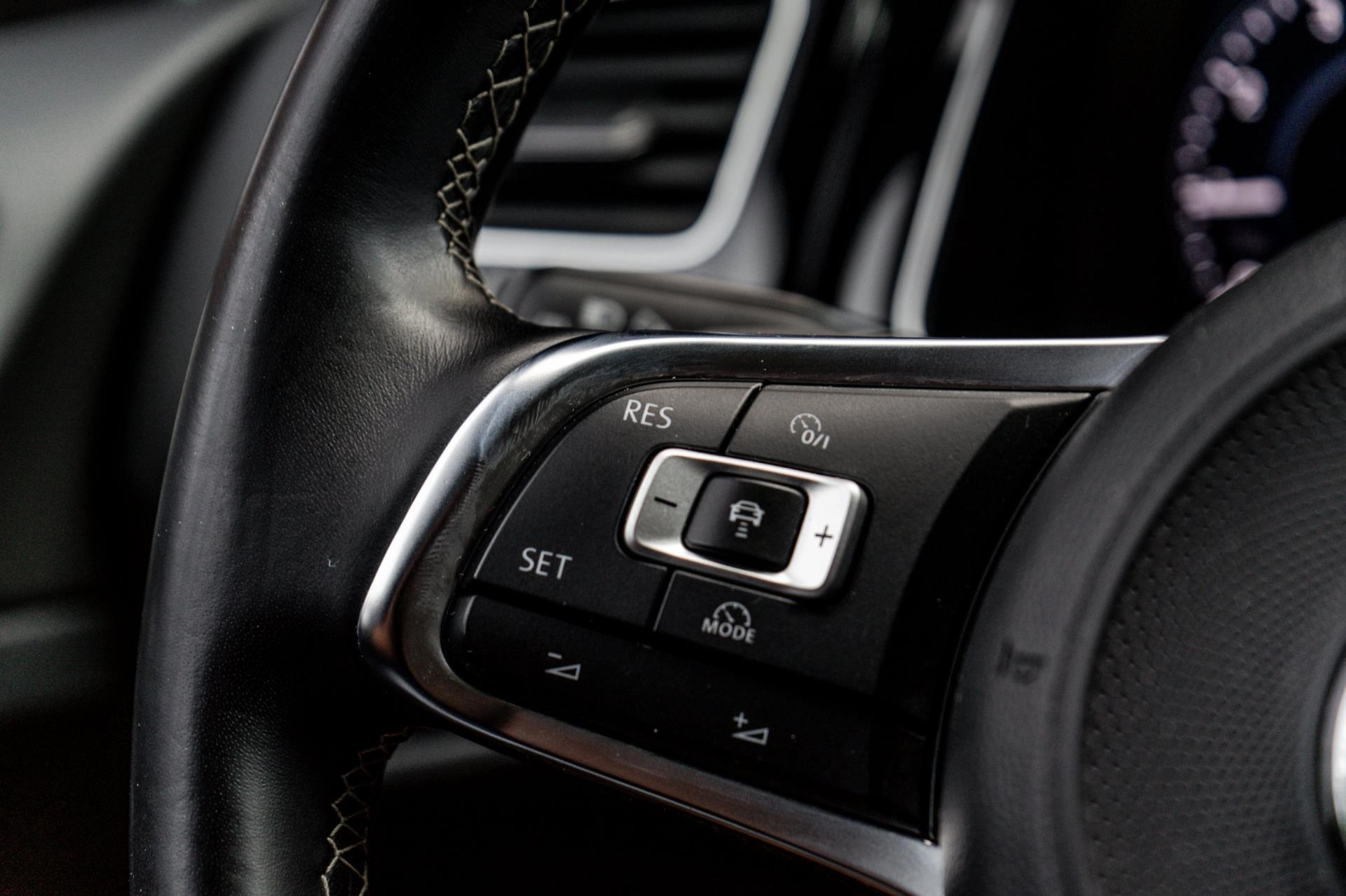 Volkswagen Golf 1.5 TSI Highline R-Line 150PK (2018), foto 18