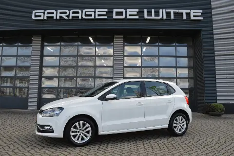 Volkswagen Polo 1.2 TSI Comfortline (2016)