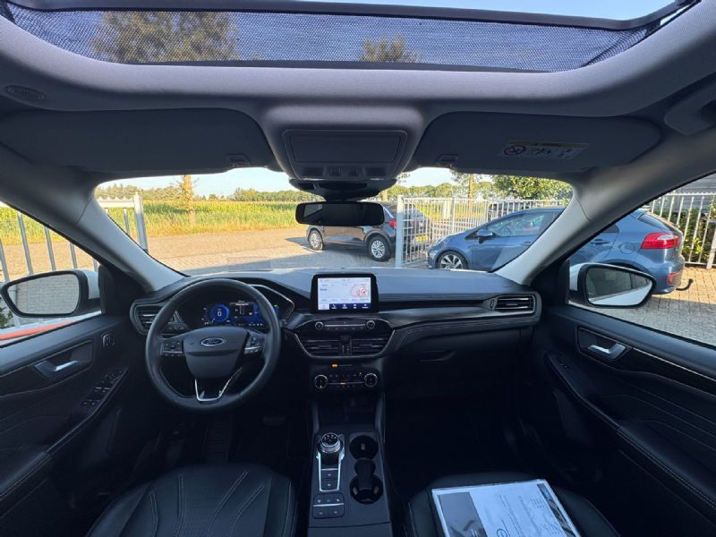 Ford Kuga 2.5 PHEV ST-Line X Vignale (2023), foto 2