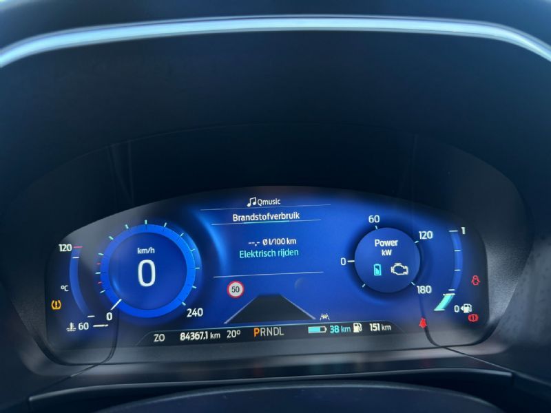 Ford Kuga 2.5 PHEV ST-Line X Vignale (2023), foto 17