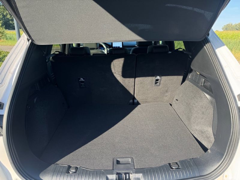 Ford Kuga 2.5 PHEV ST-Line X Vignale (2023), foto 43
