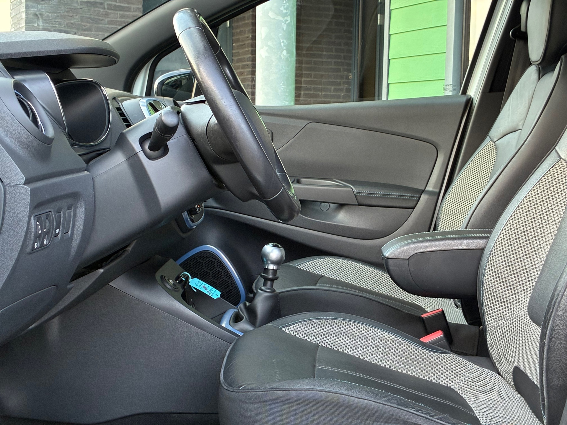 Renault Captur 1.2 TCe Wave (2016), foto 12