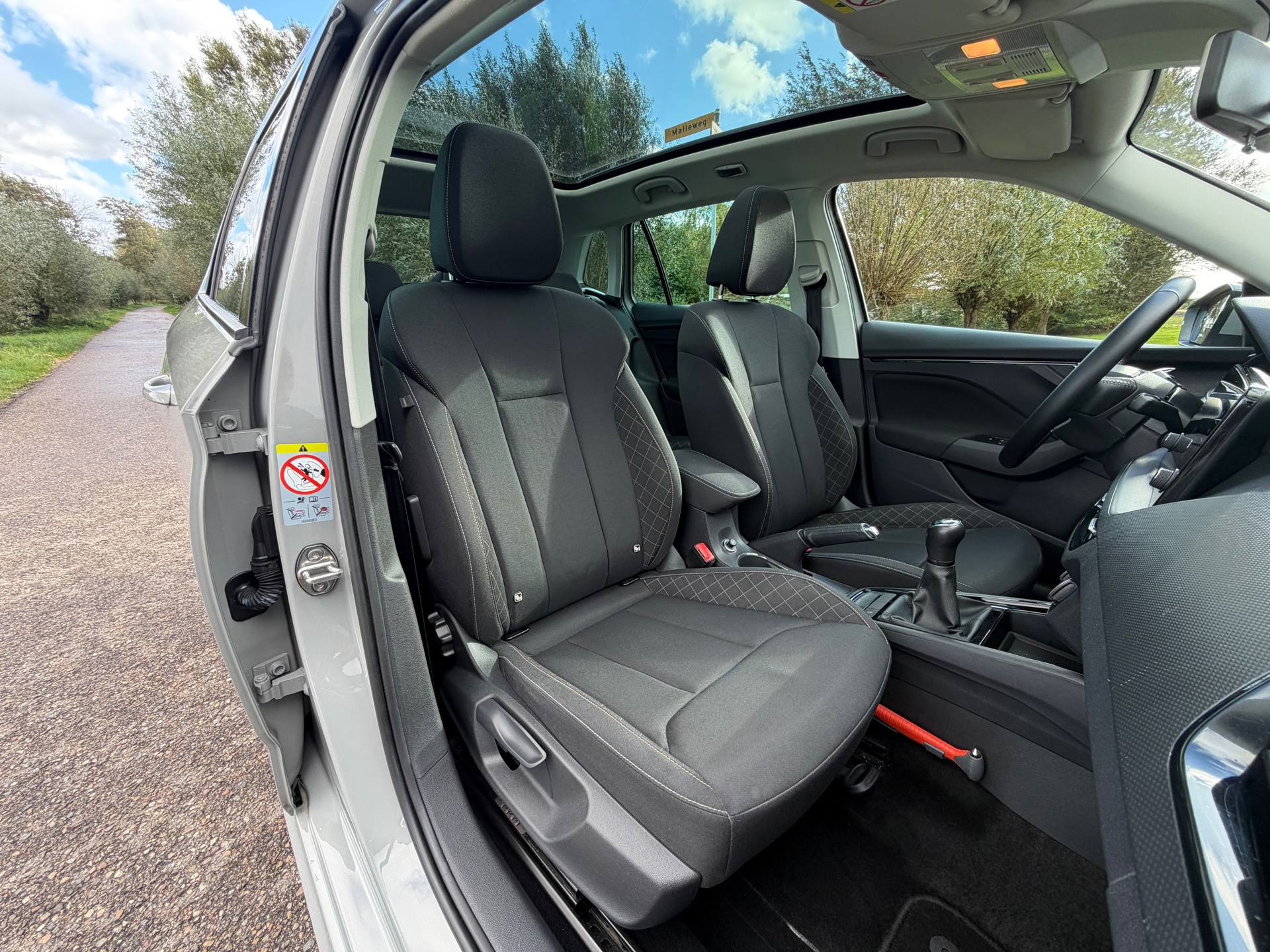 Skoda Kamiq 1.0 TSI Ambition (2020), foto 2