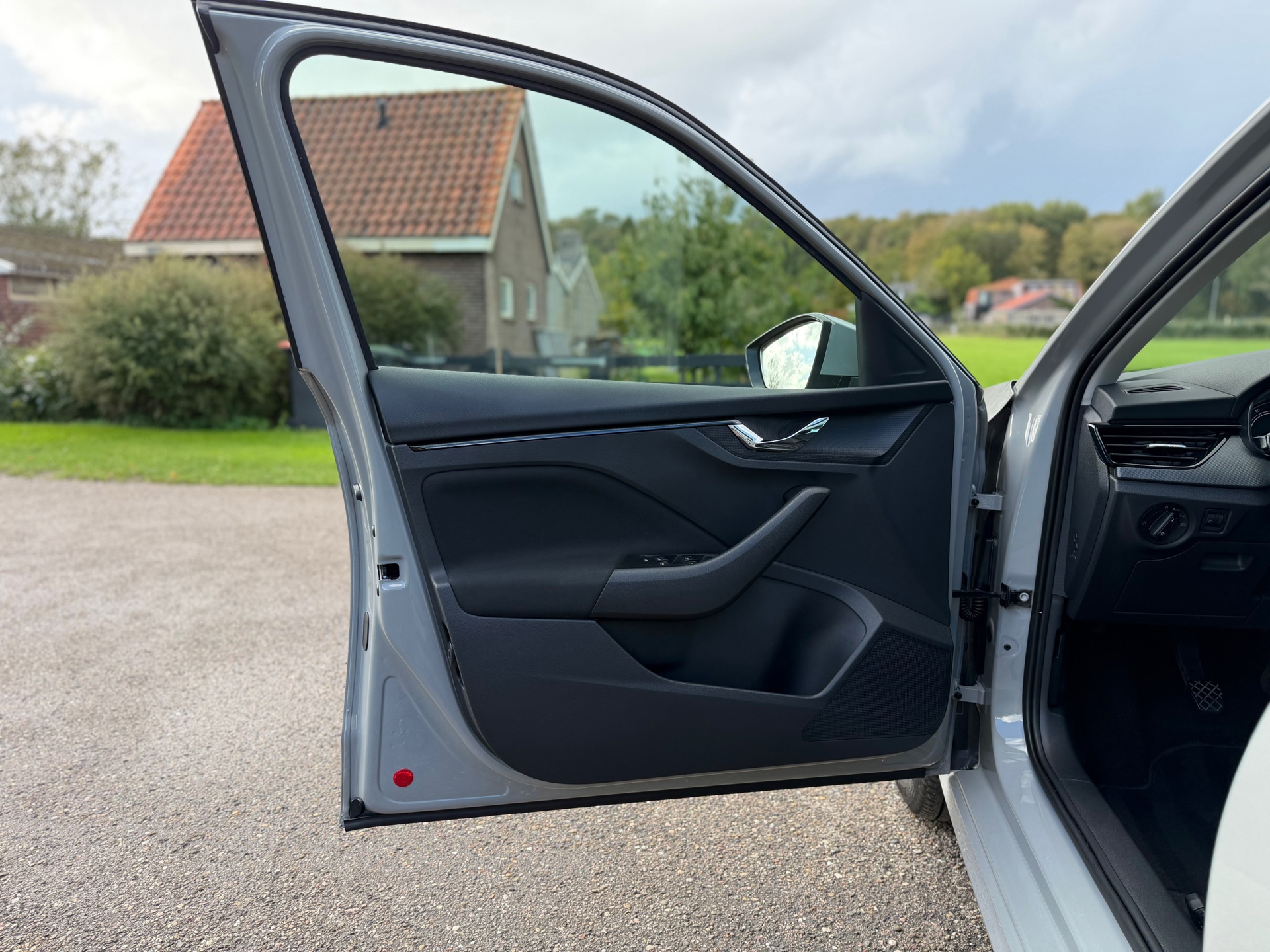 Skoda Kamiq 1.0 TSI Ambition (2020), foto 14