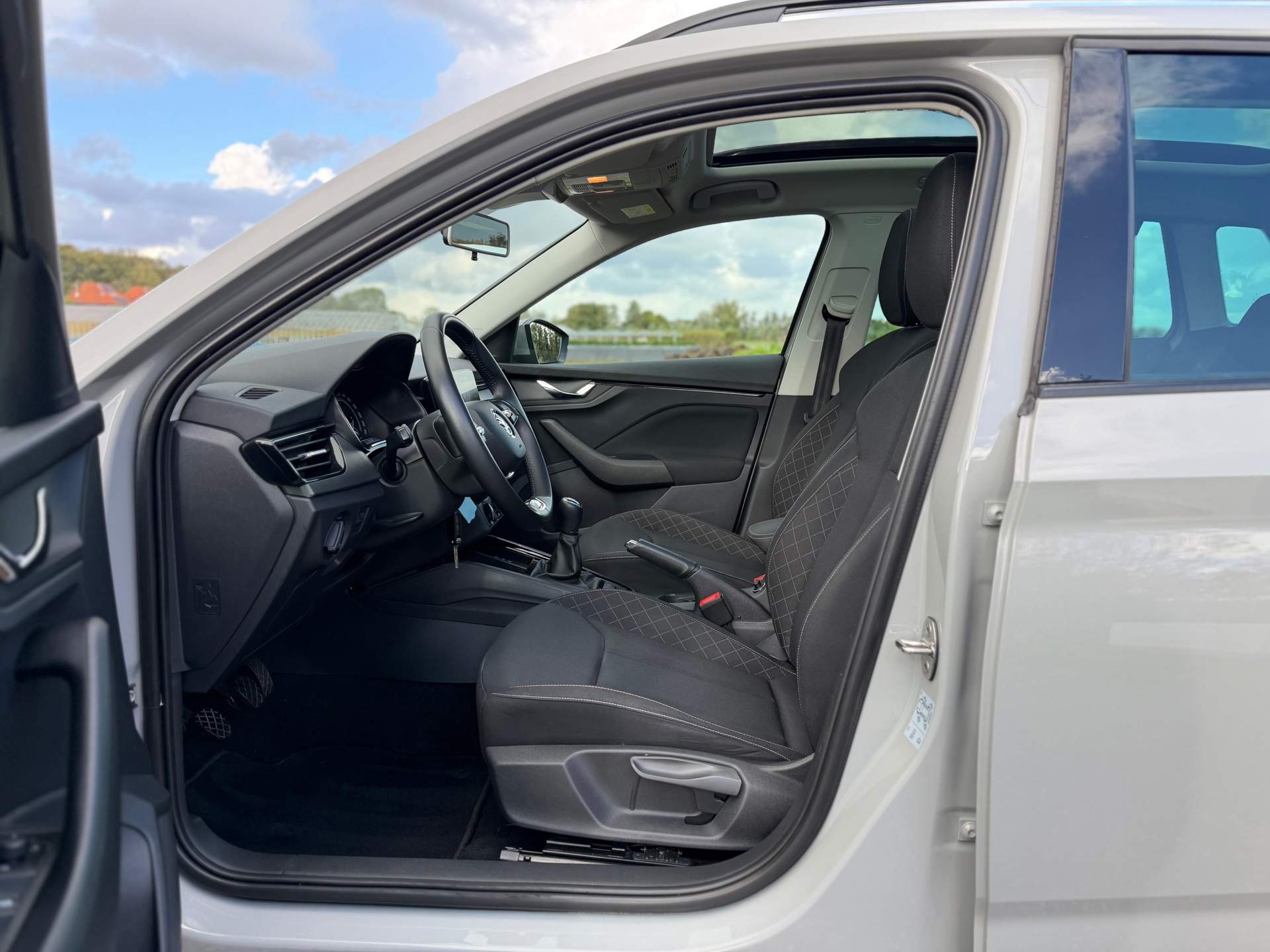 Skoda Kamiq 1.0 TSI Ambition (2020), foto 16