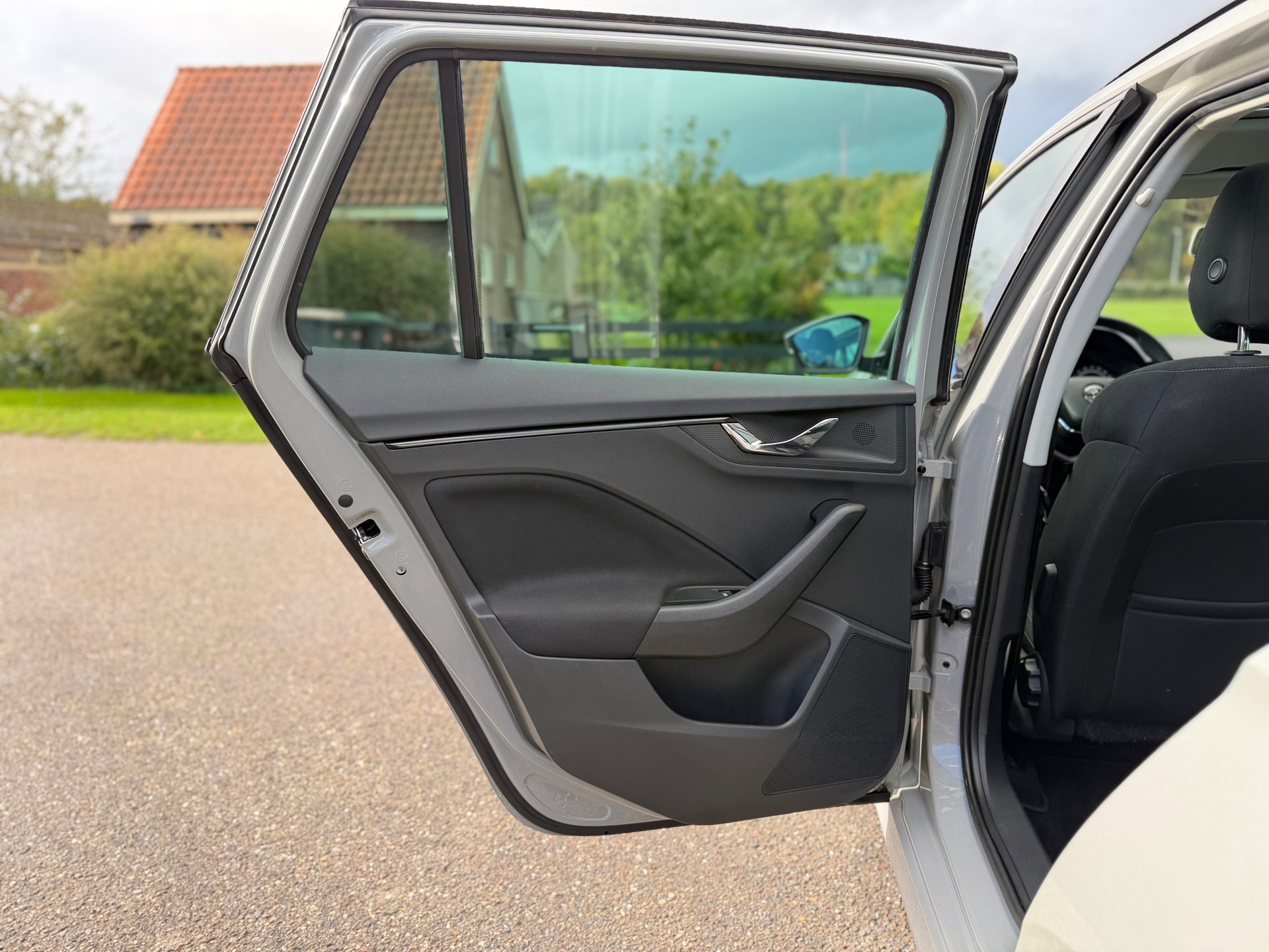 Skoda Kamiq 1.0 TSI Ambition (2020), foto 17