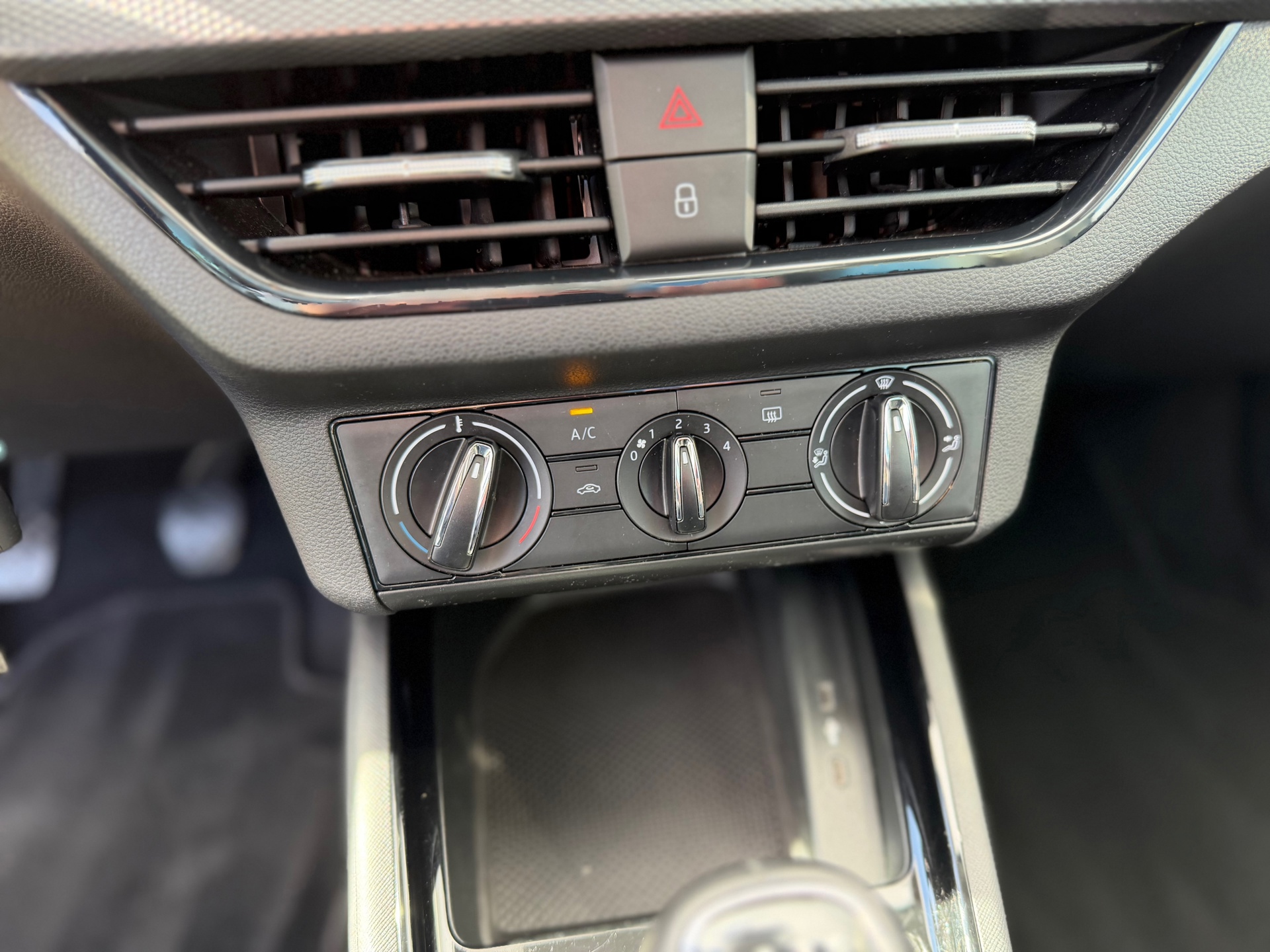 Skoda Kamiq 1.0 TSI Ambition (2020), foto 31