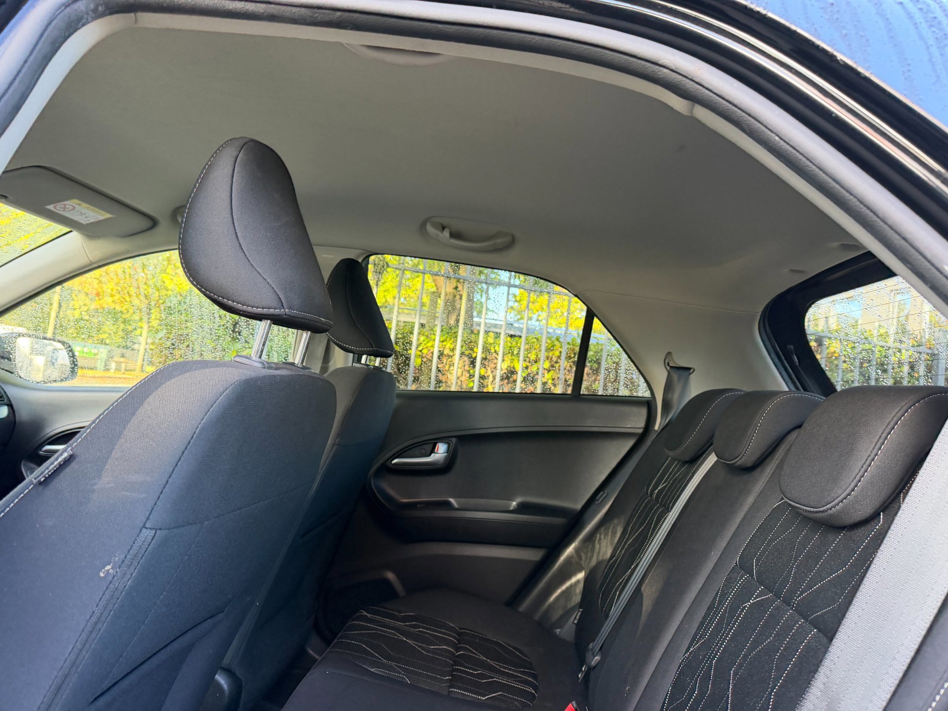 Kia Picanto 1.0 CVVT DynamicLine (2016), foto 34