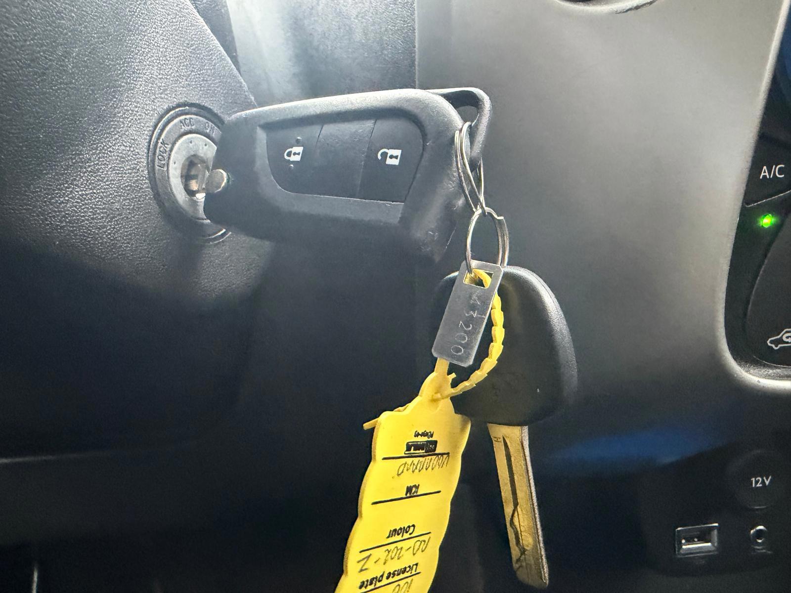 Peugeot 108 1.0 e-VTi Active (2017), foto 12
