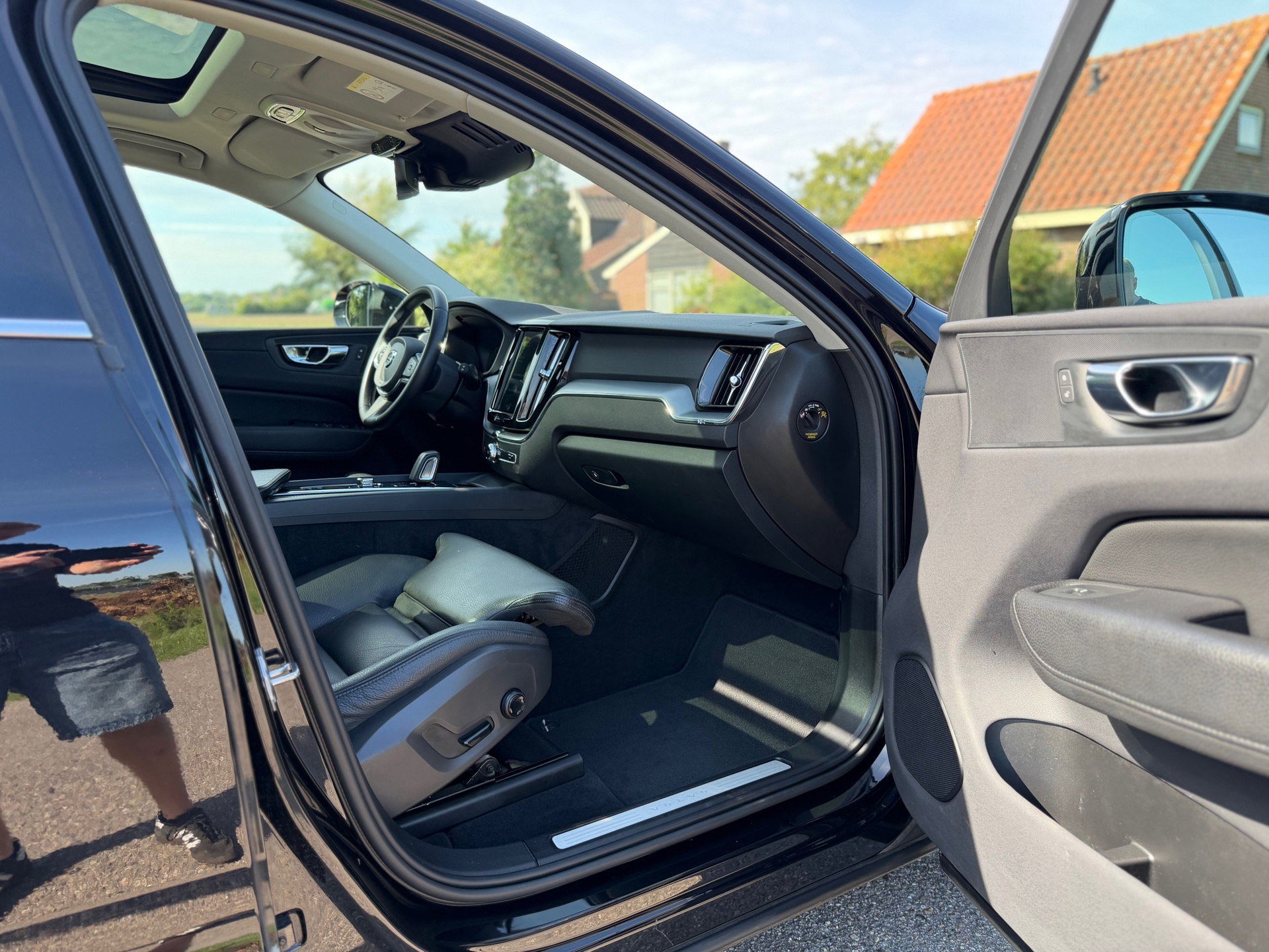 Volvo XC60 2.0 T8 Twin Engine AWD Momentum Pro (2020), foto 14